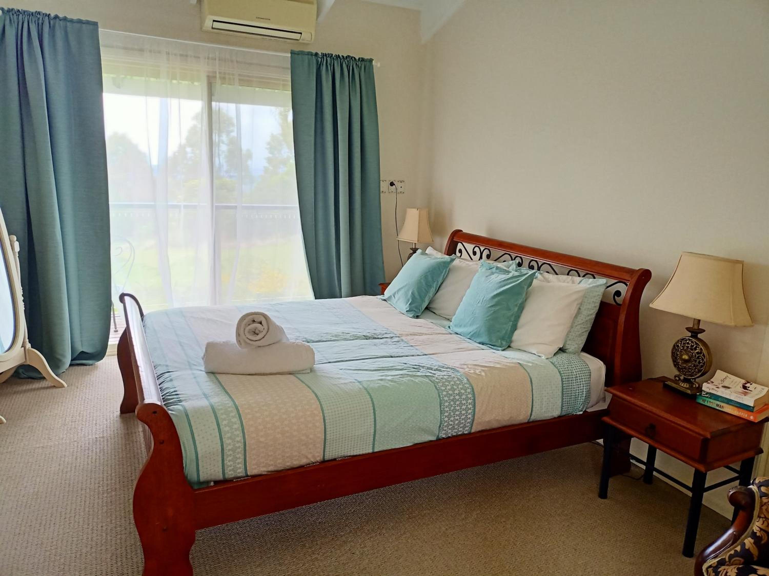 Spectacular Gold Coast Skyline Views