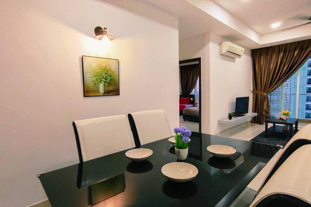 KSL City Mall D'Esplanade Apt 10min to CIQ, near to Legoland