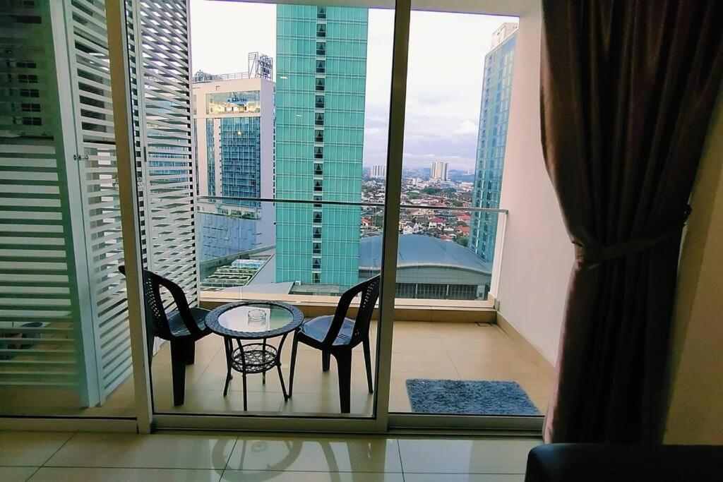 KSL City Mall D'Esplanade Apt 10min to CIQ, near to Legoland