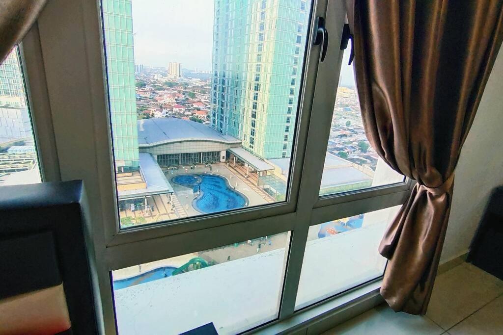 KSL City Mall D'Esplanade Apt 10min to CIQ, near to Legoland