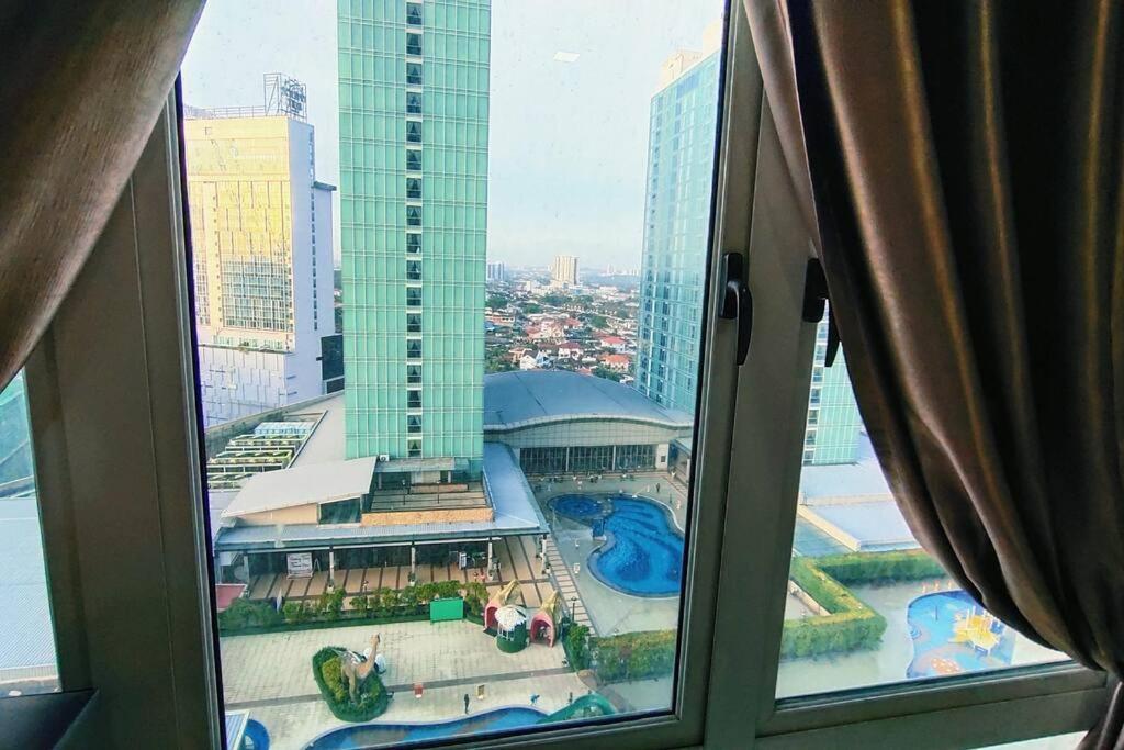 KSL City Mall D'Esplanade Apt 10min to CIQ, near to Legoland