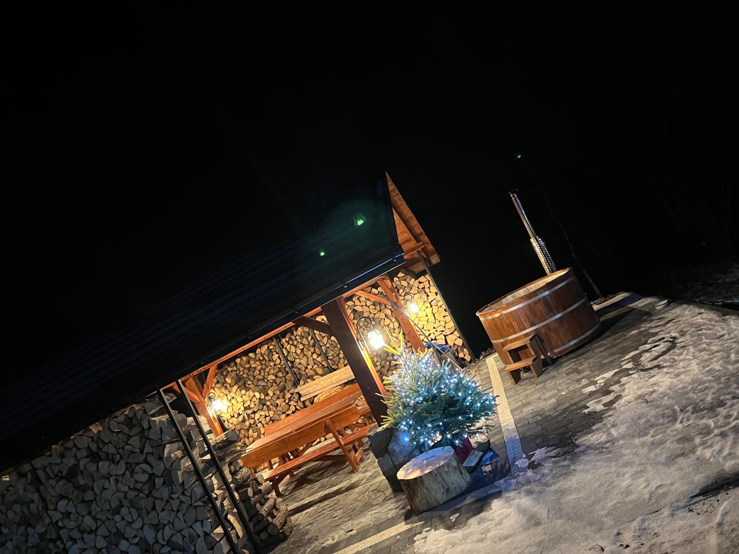 Chata na Czarnym Groniu view 5