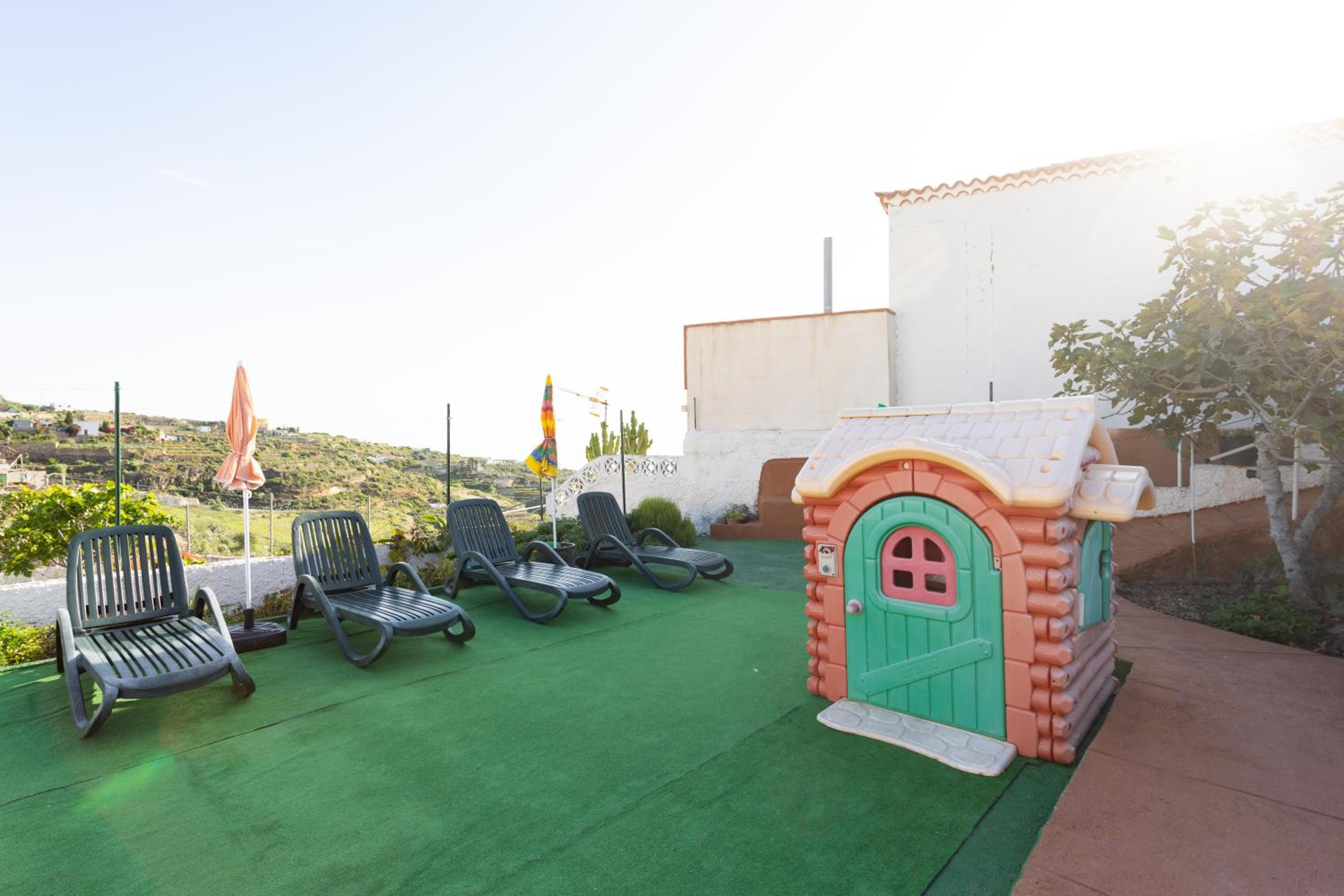 Mountain, Seaviews, and Pool Relax By Sunkeyrents view 3