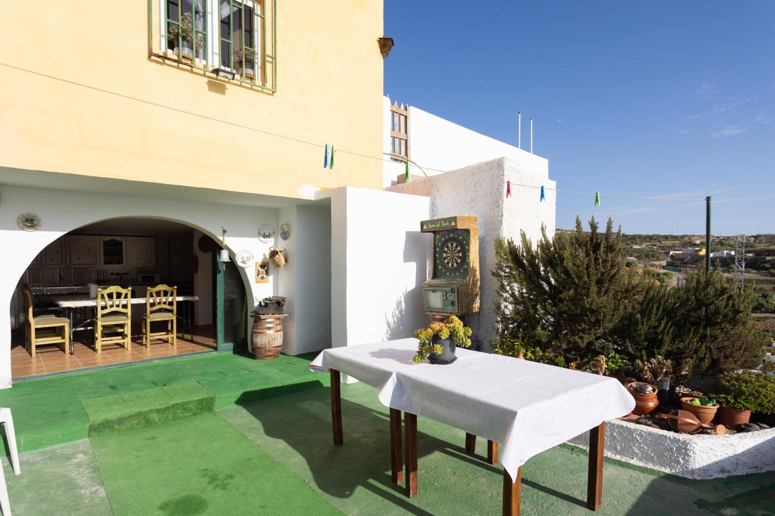 Mountain, Seaviews, and Pool Relax By Sunkeyrents view 4