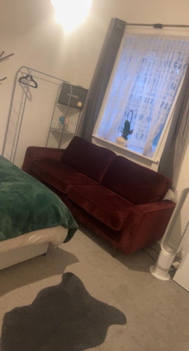 Spacious Double Room in prime location London