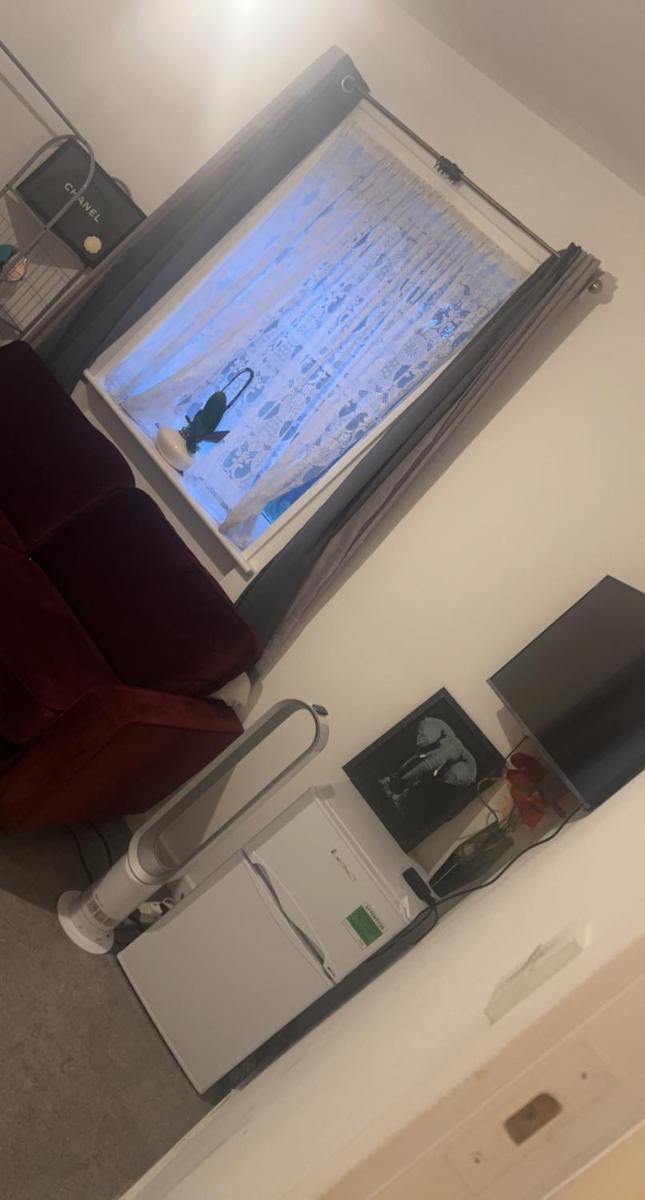 Spacious Double Room in prime location London