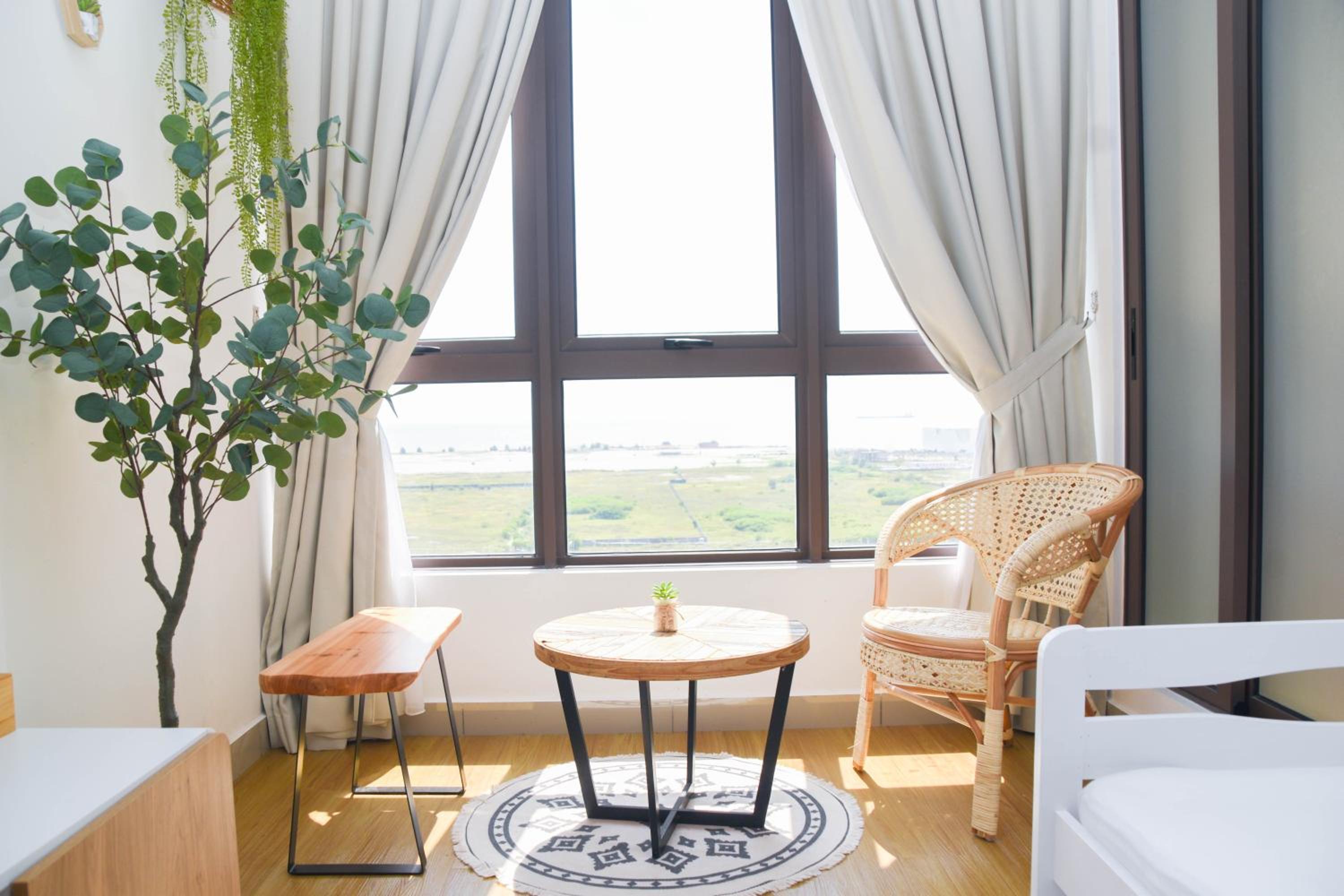 Seabreeze Seaview Super Cosy Stay Bali Residence photo 2