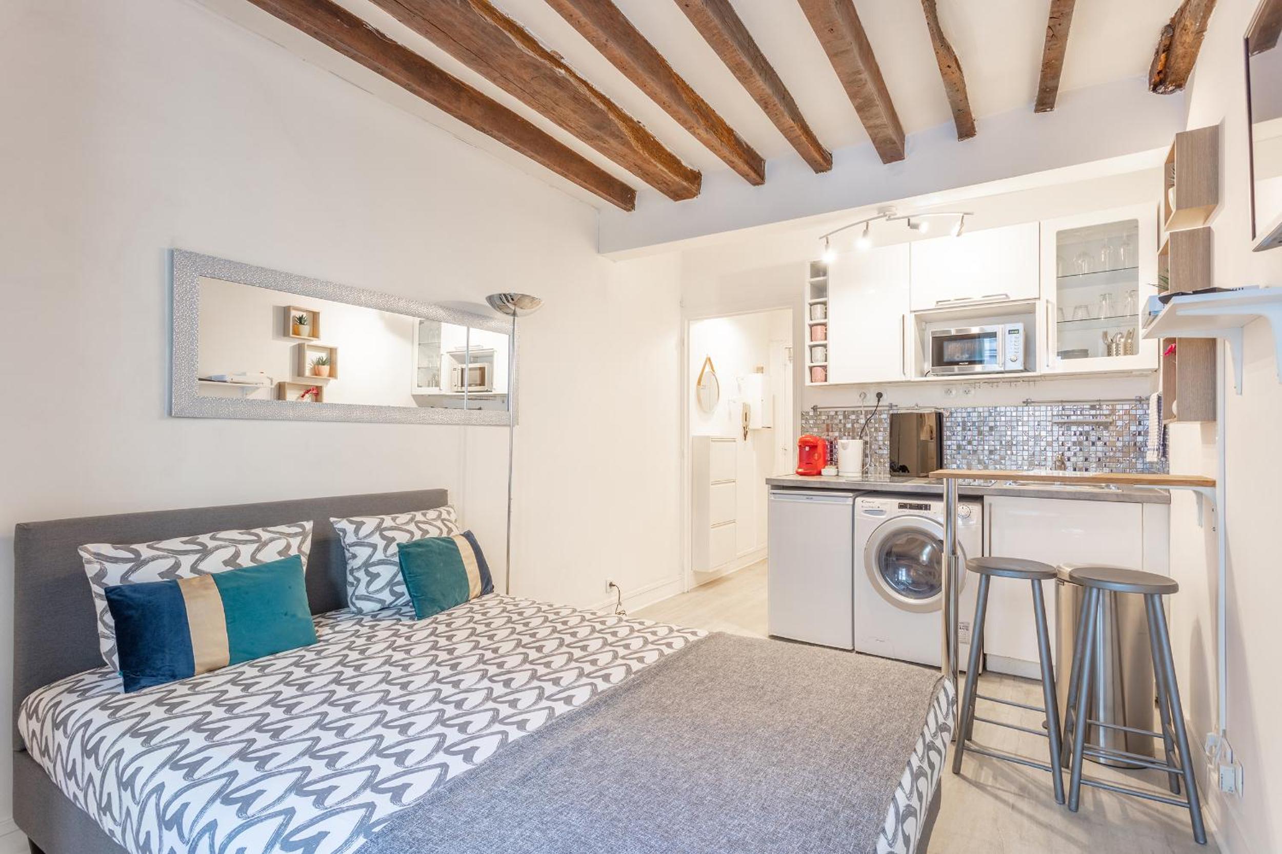 Ternes Cozy Studio