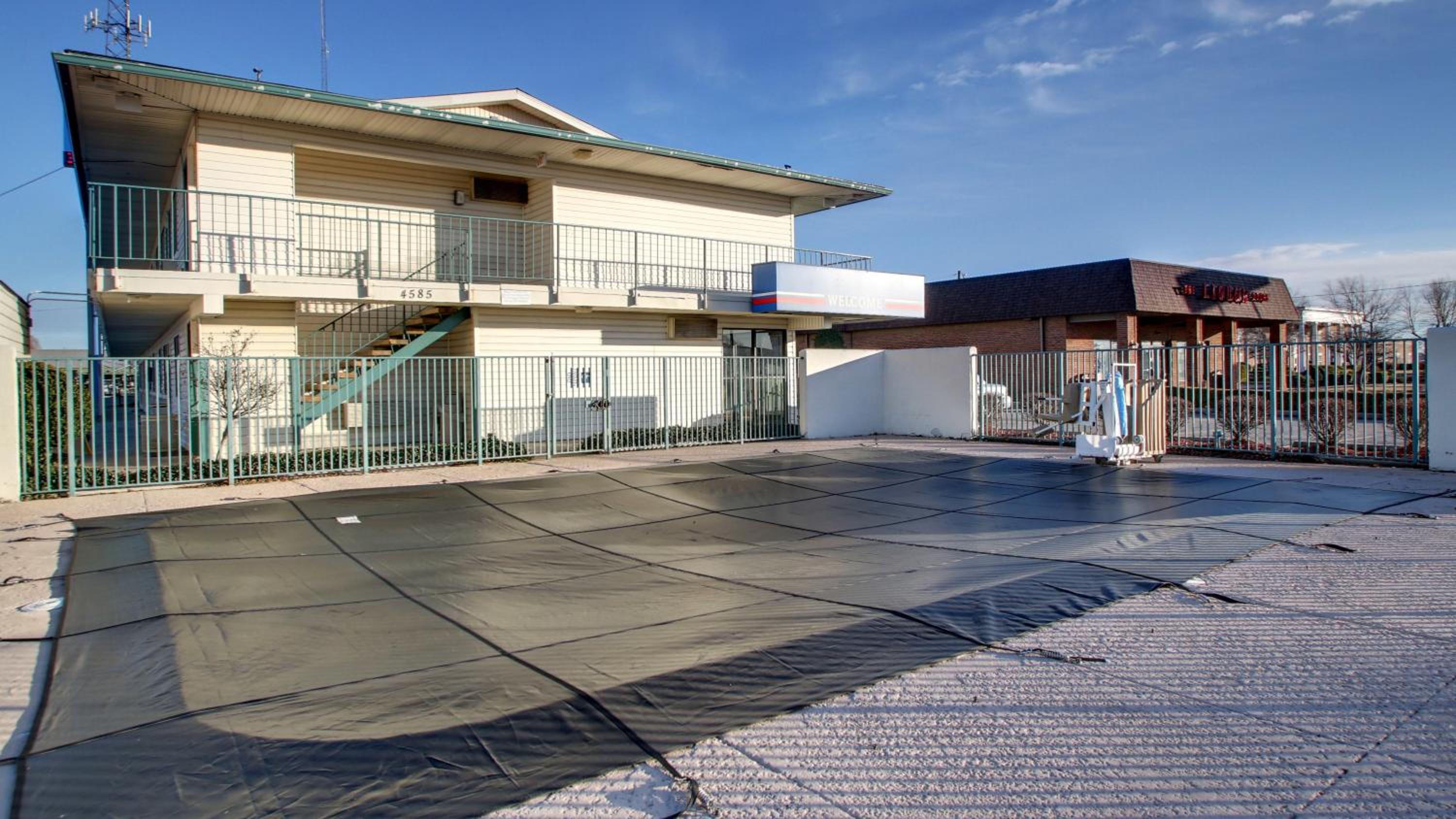 Motel 6-Owensboro, KY