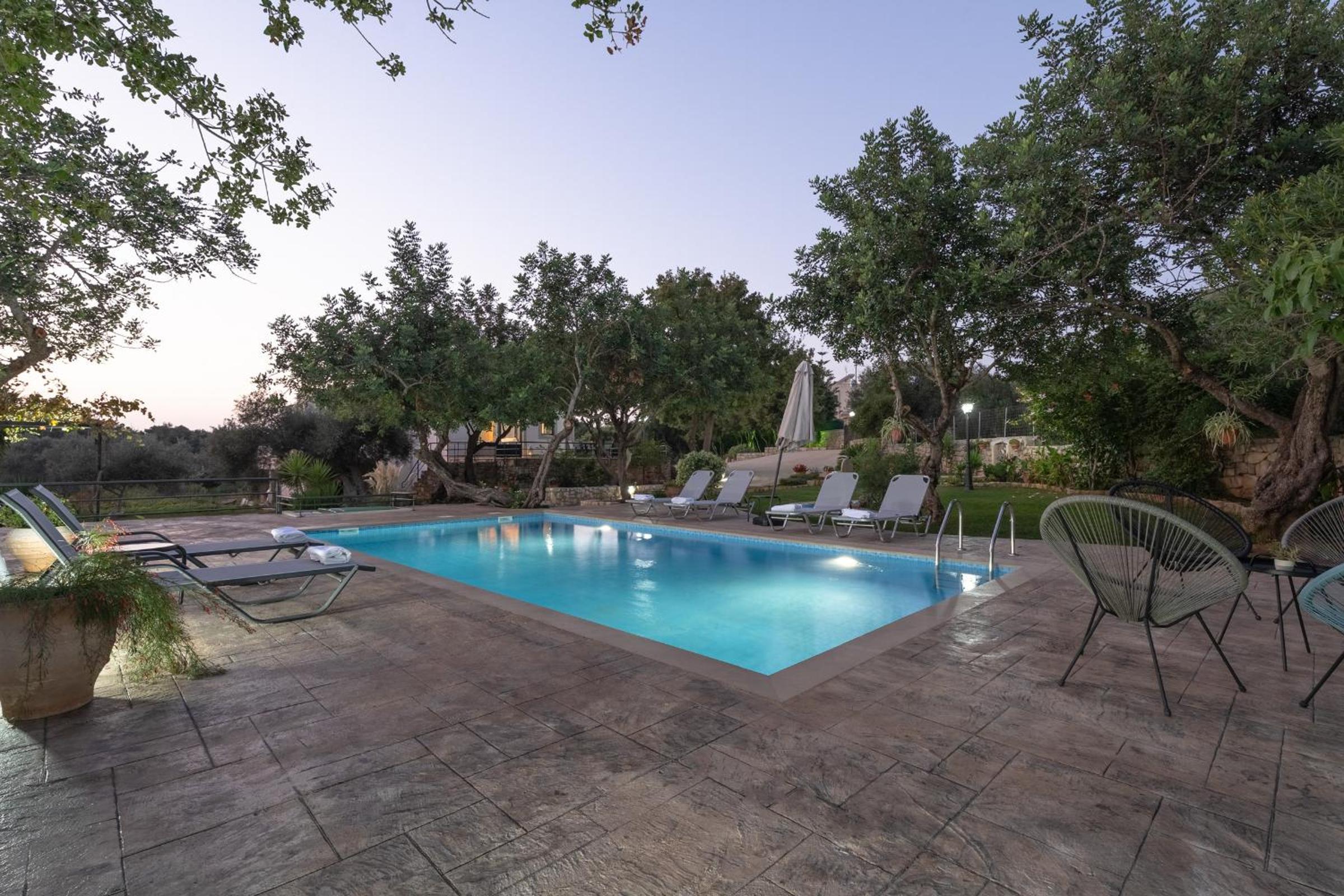 Villa Archodia - With Private Pool en Prinés — recepcion & lobby