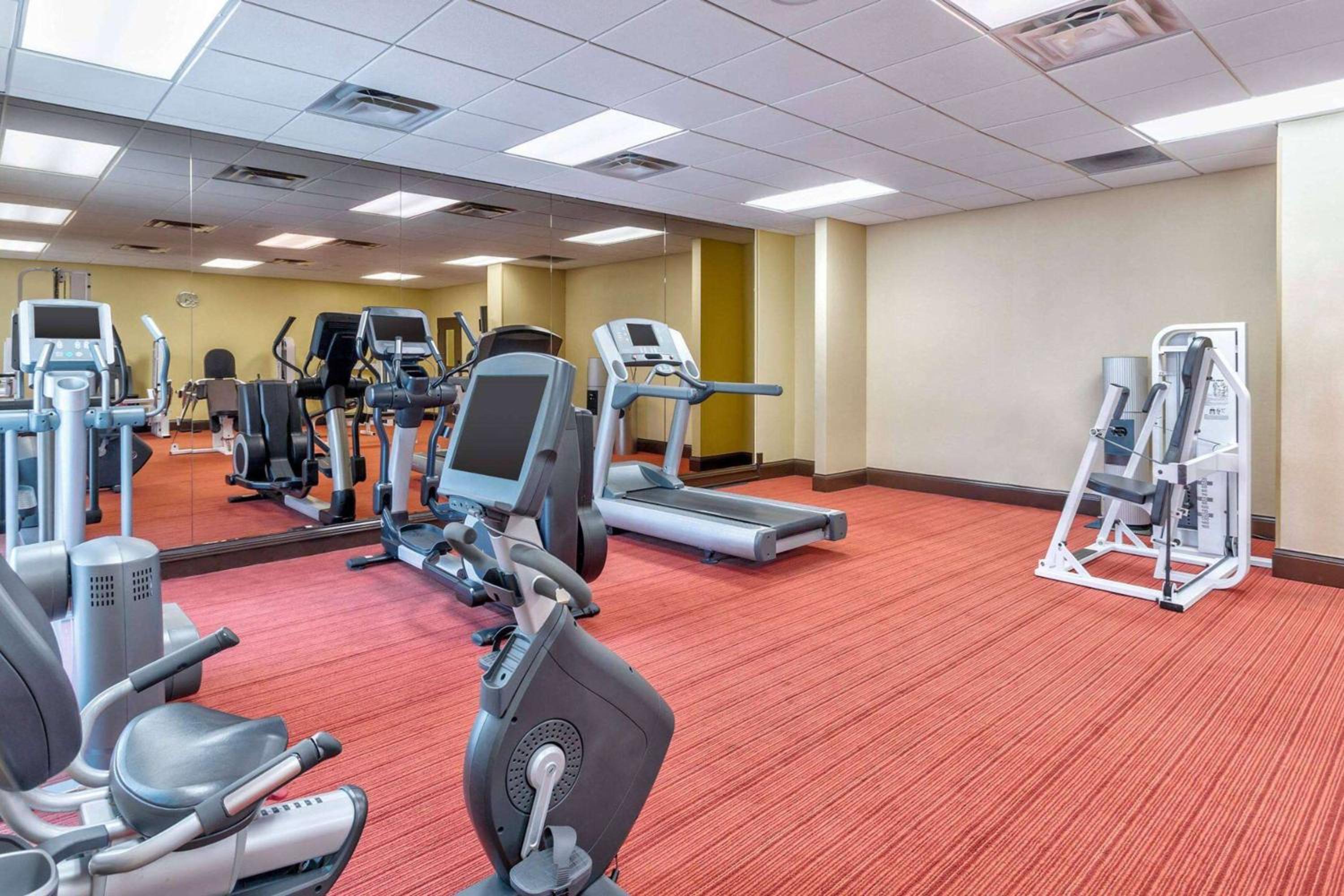 Kansas City Vacations - Wyndham Garden Kansas City Airport - Property Image 33