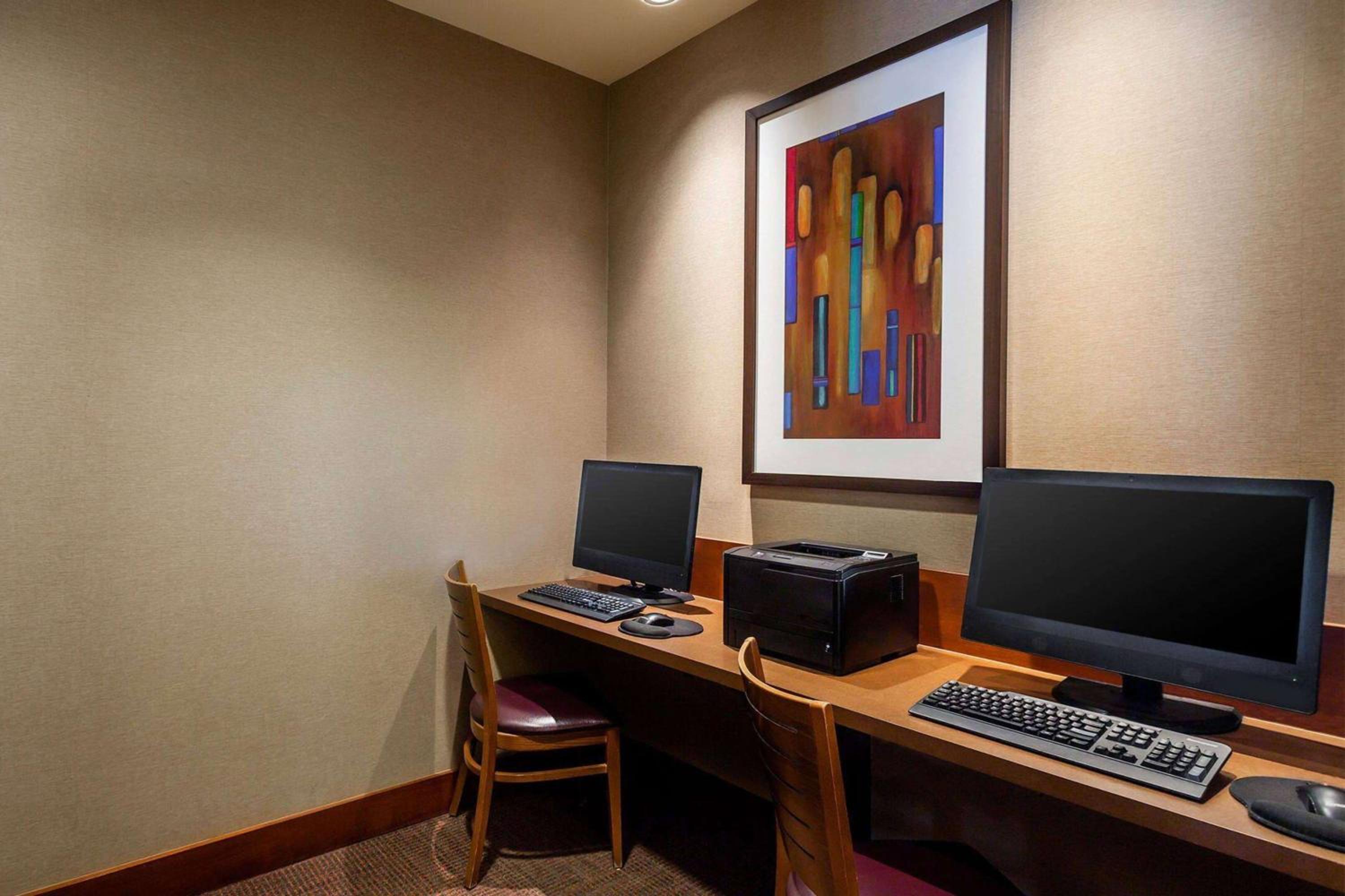 Kansas City Vacations - Wyndham Garden Kansas City Airport - Property Image 41