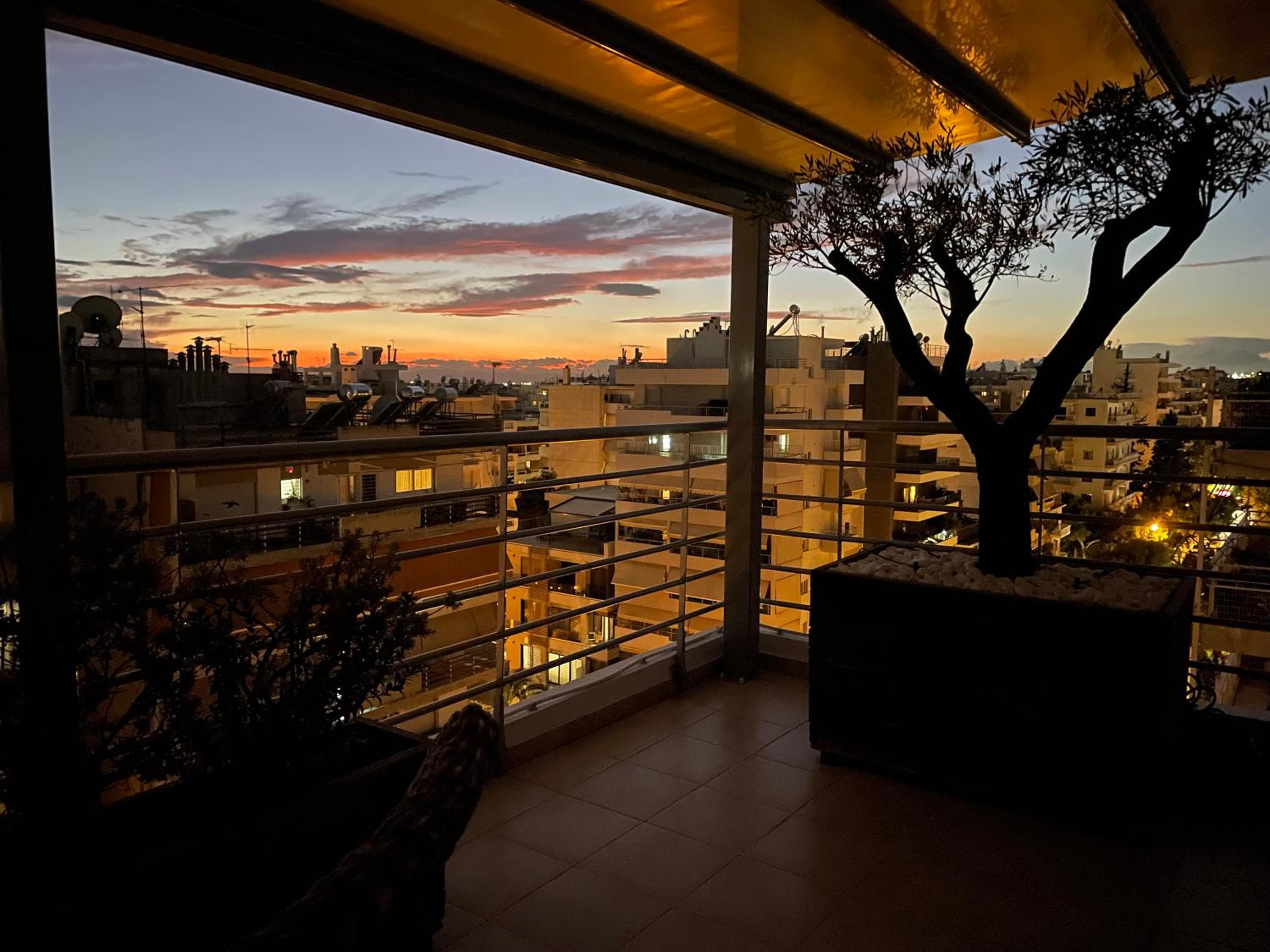 Luxury Penthouse Studio with Sea View, Palaio Faliro
