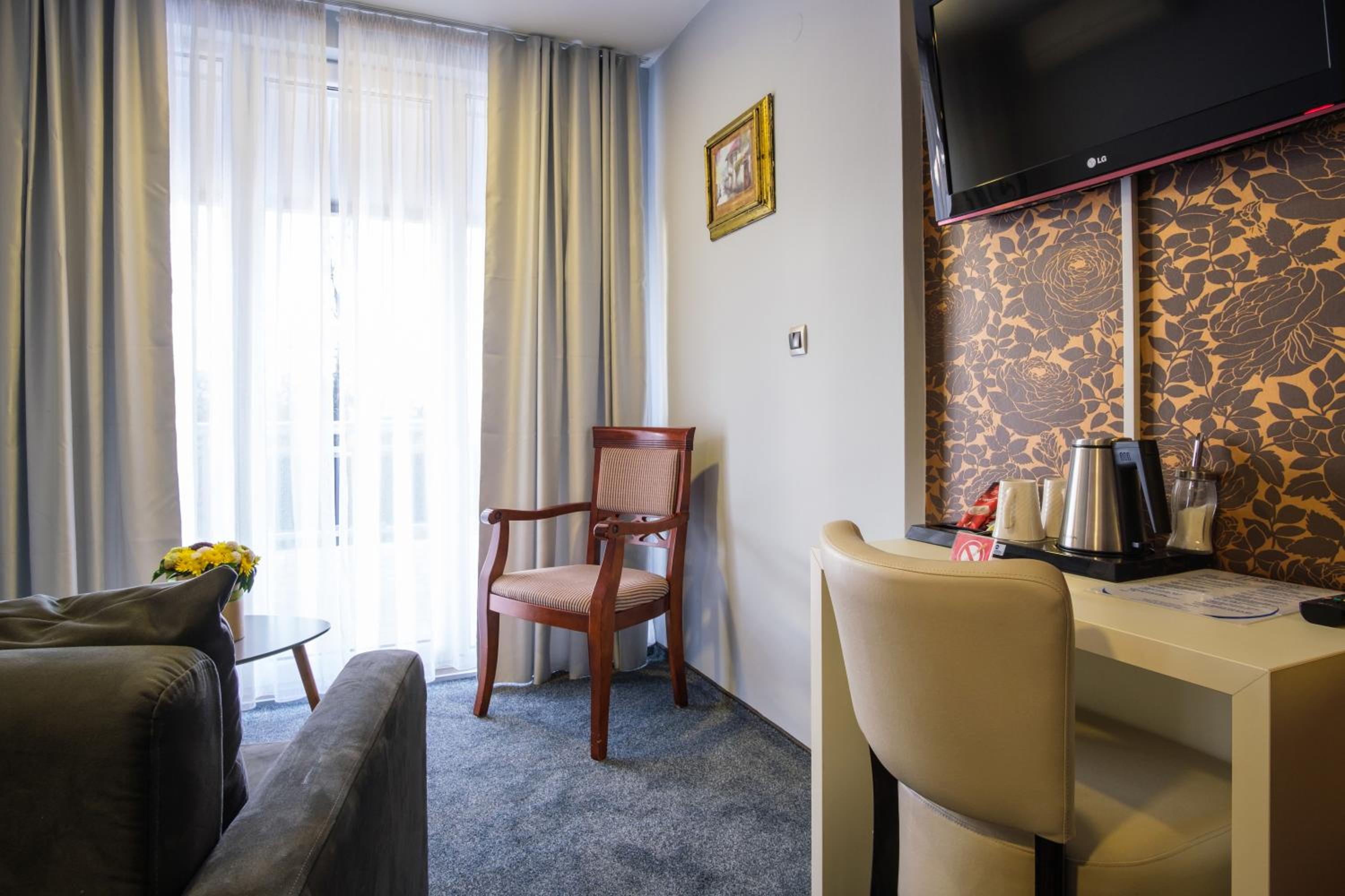 Hotel Villa Harmony - Panoramic View & Free Parking