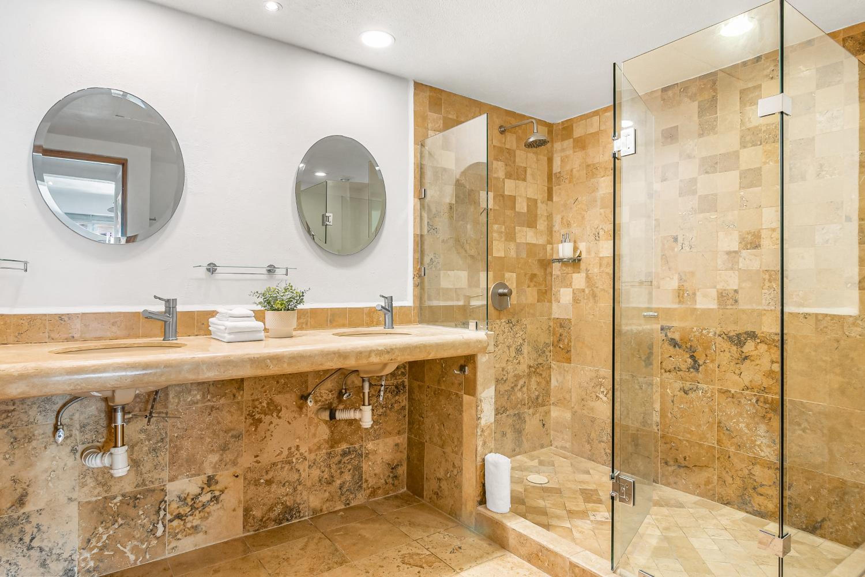 Nitta 209 - Property Image 6