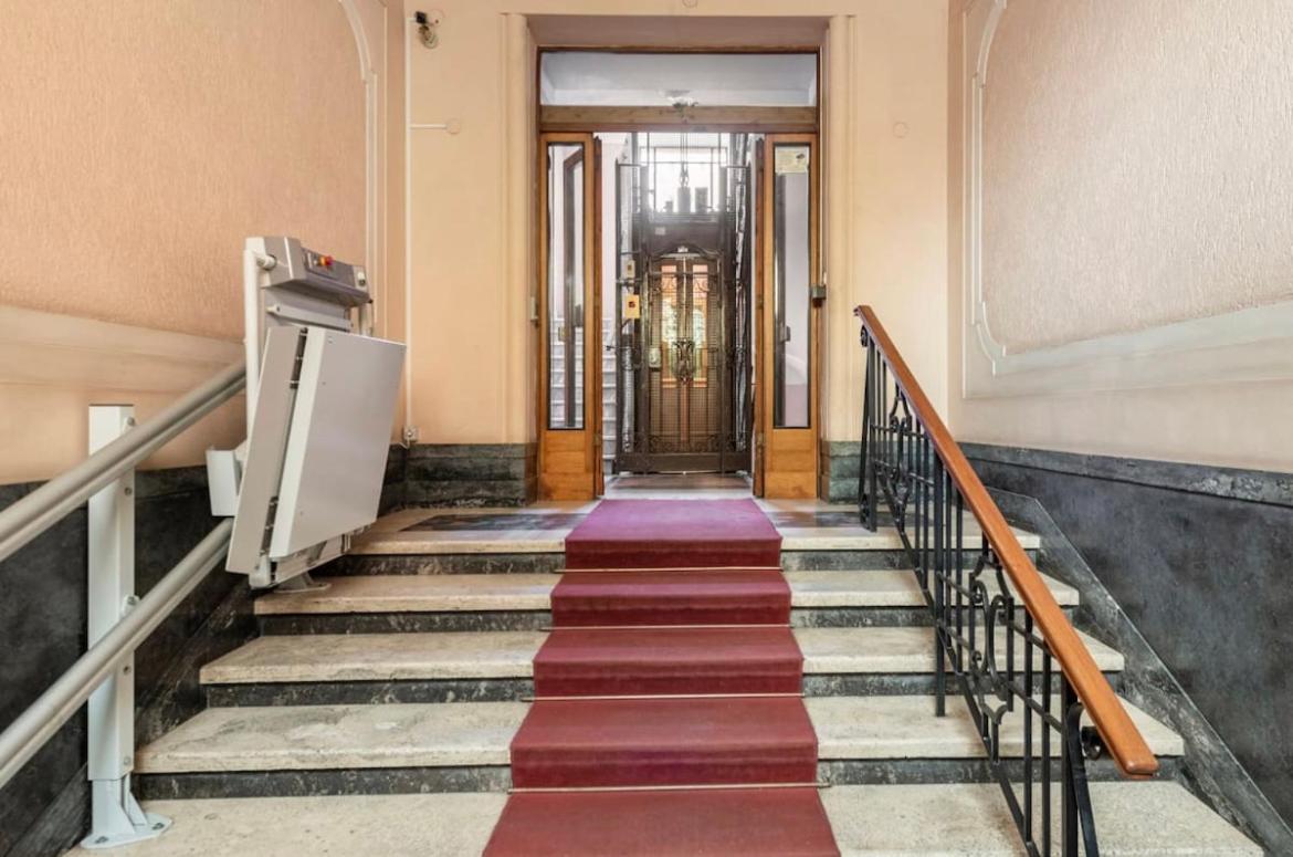 Roma private rooms