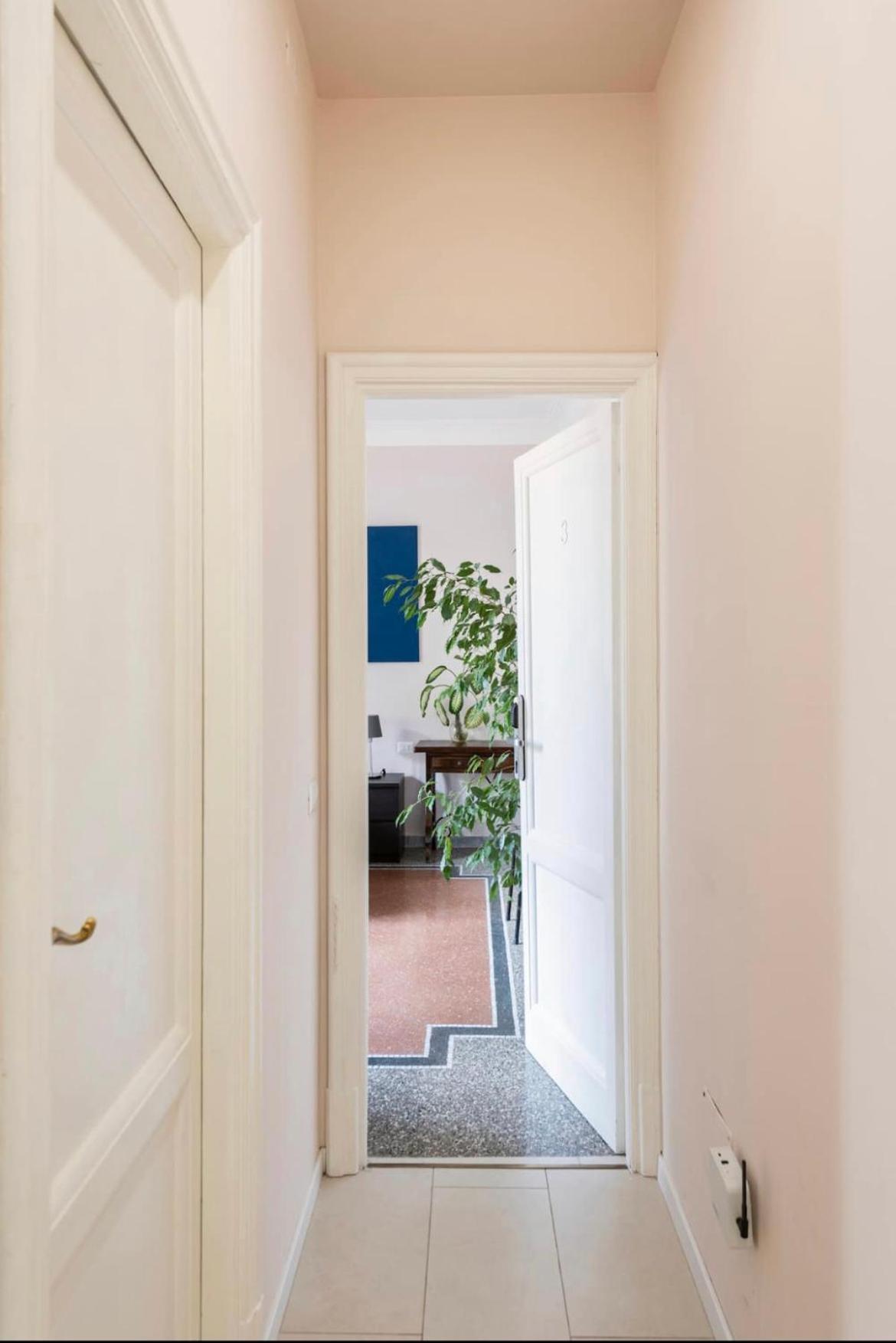 Roma private rooms
