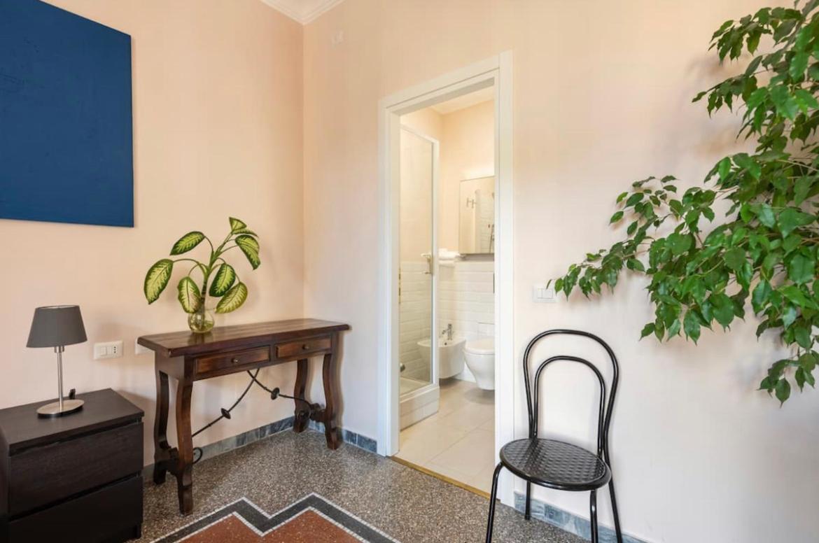 Roma private rooms