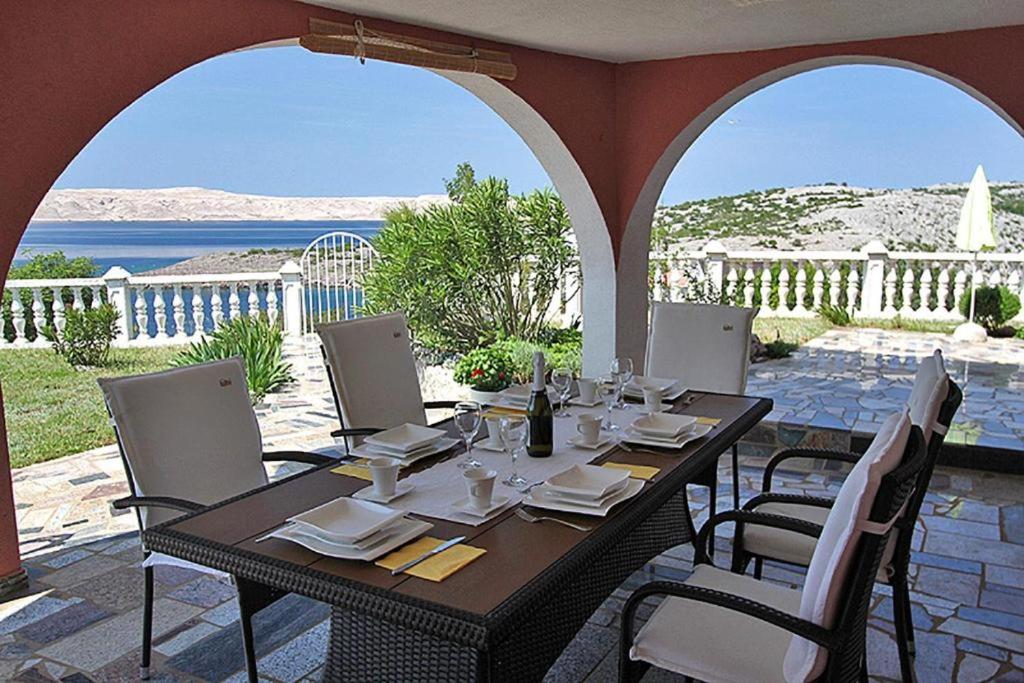 Villa Lilly 2 view 3