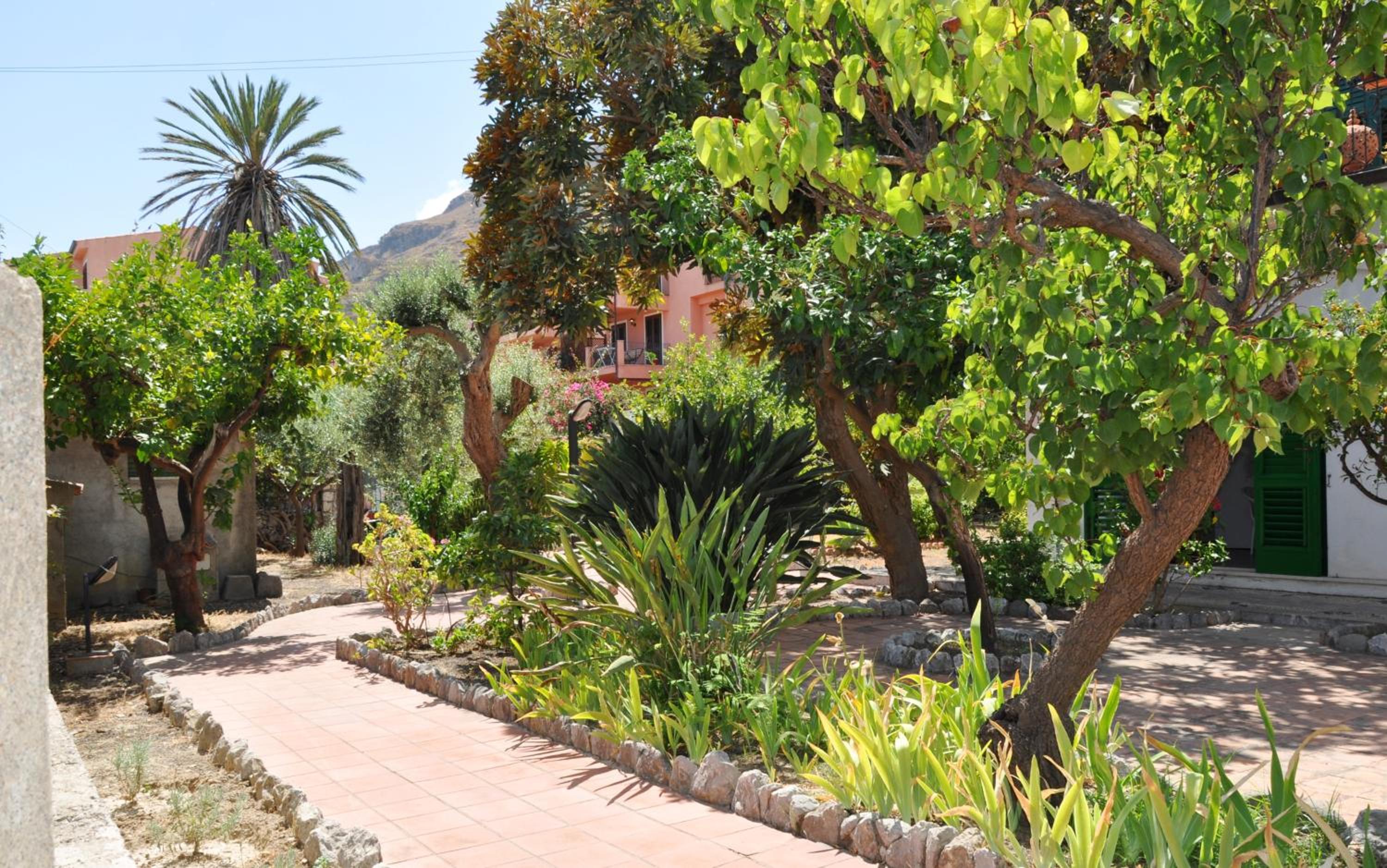 Seafront Apartments Garden House view 5