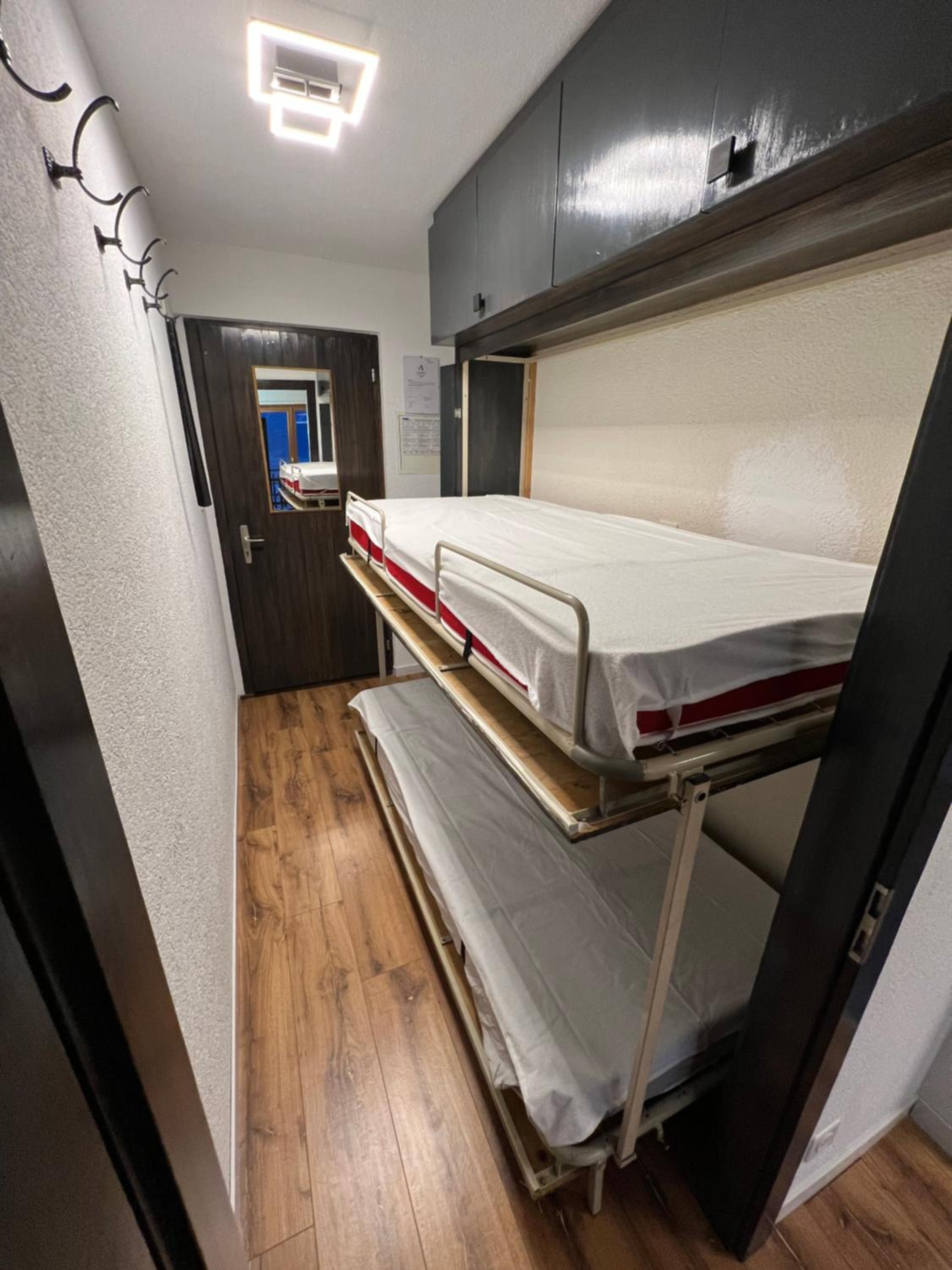 Cosy studio for 4 near ski lift, MELEZES K22