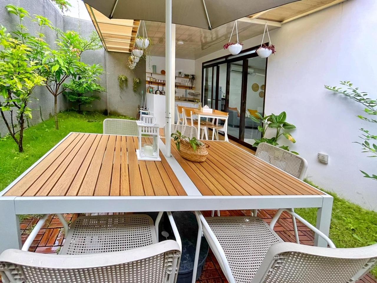 Larisa Homestay Syariah view 4