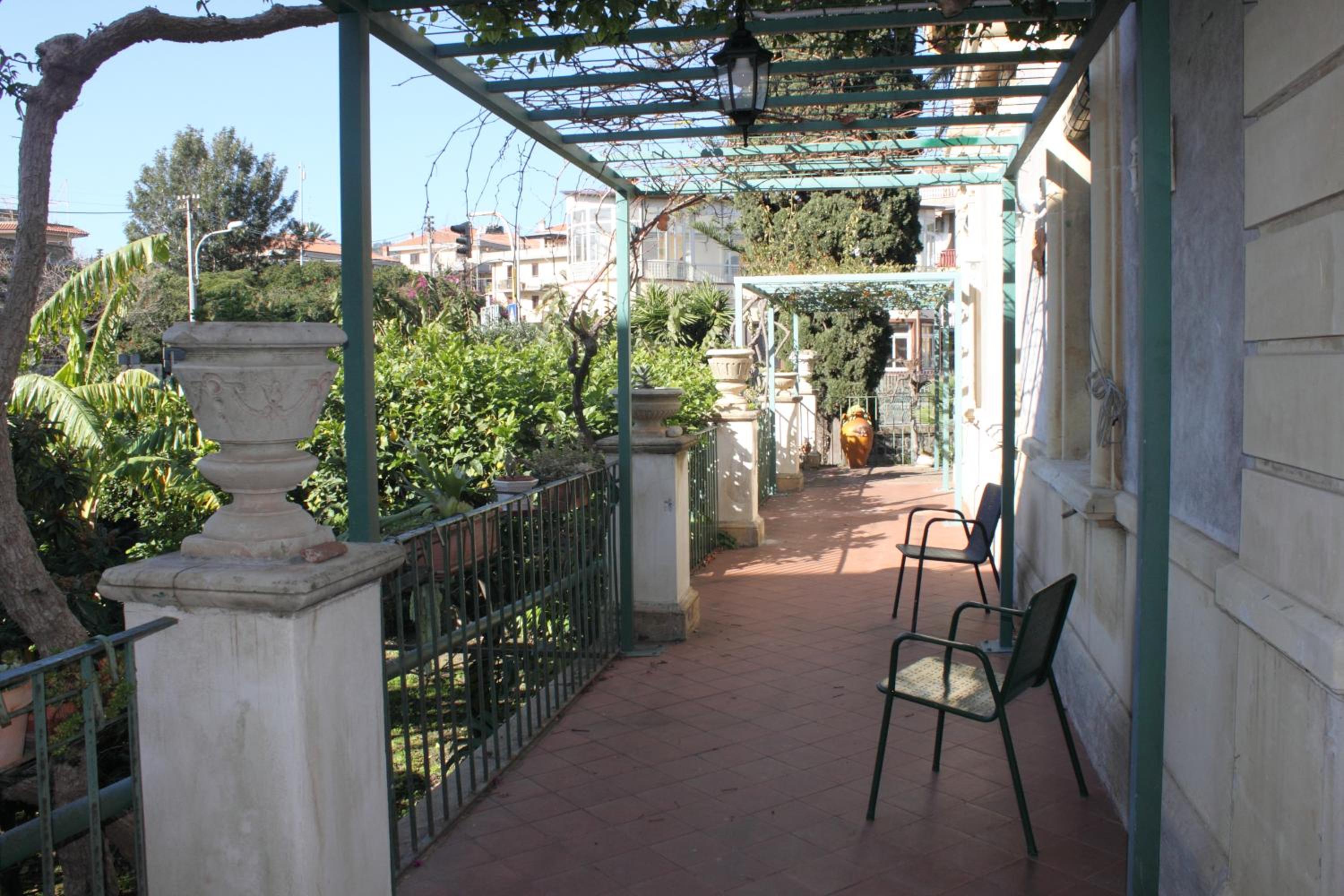 Villa Manasse view 2