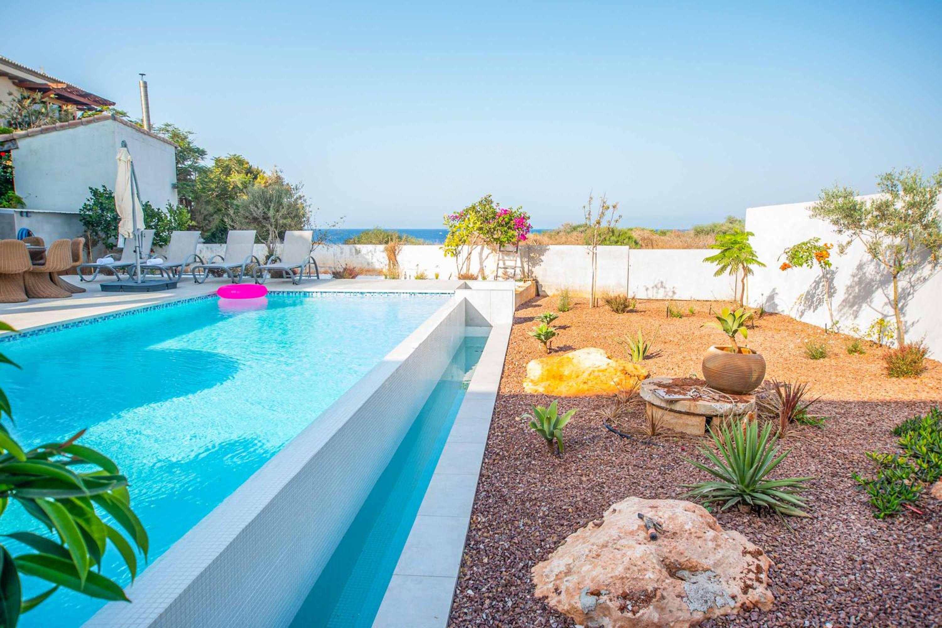 Art House by the Sea view 2