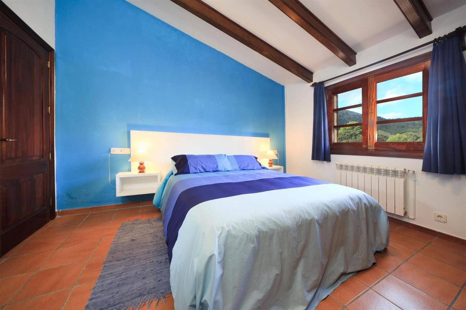 Delightful Mallorca Villa Colonya 3 Bedrooms Amazing Mountain Countryside Views Puerto de Pollensa