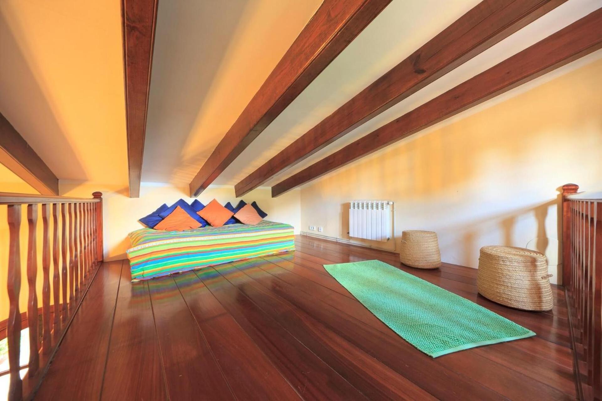 Delightful Mallorca Villa Colonya 3 Bedrooms Amazing Mountain Countryside Views Puerto de Pollensa