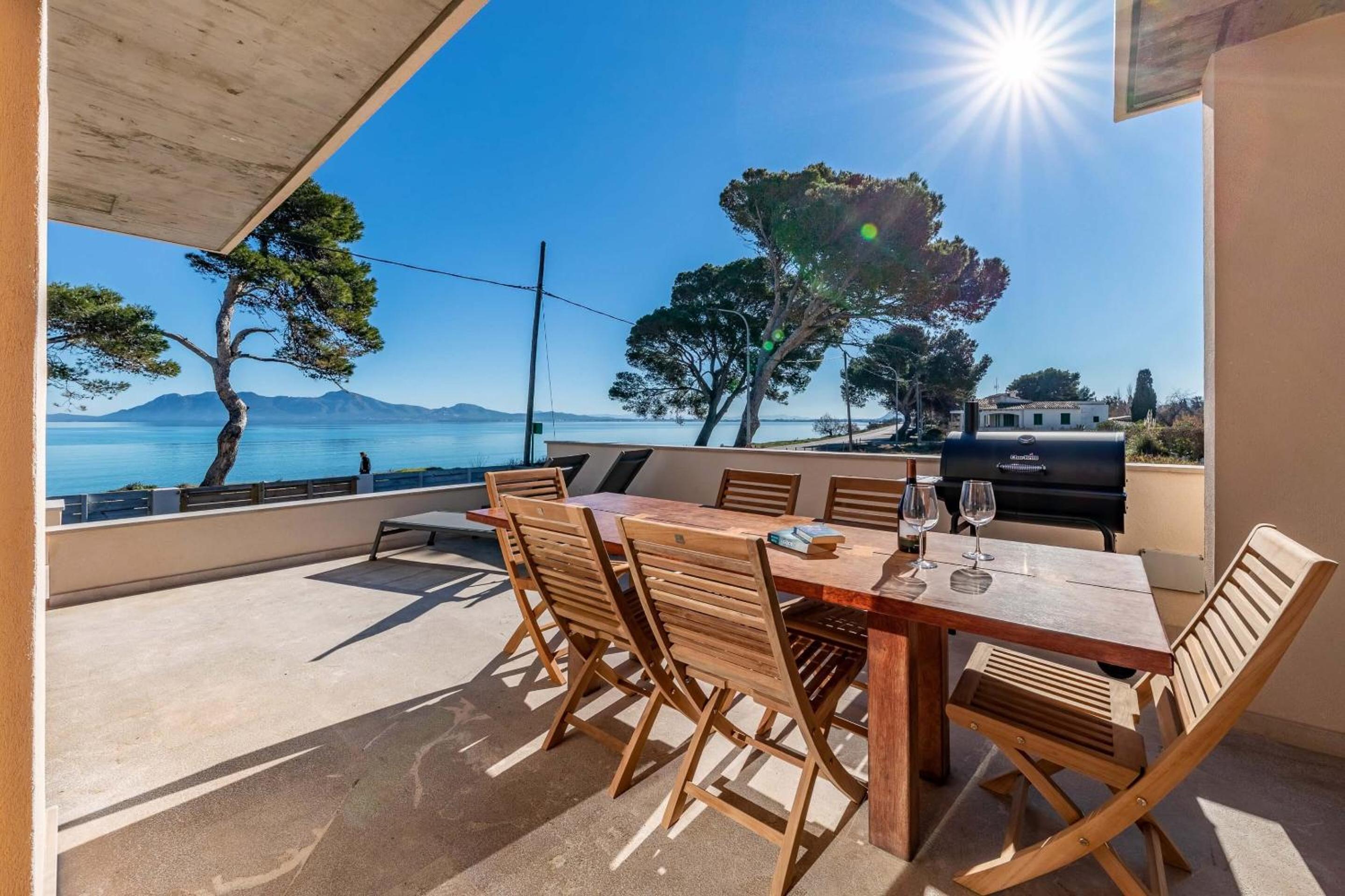 Modern Beachfront Puerto Pollensa House Located directly in front of Beach Private Pool Villa Mar i Pins