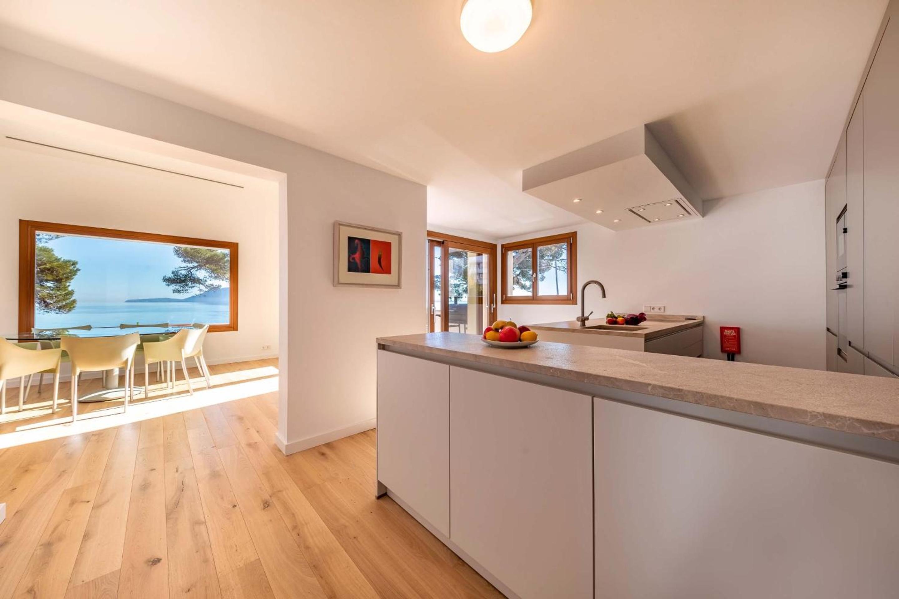 Modern Beachfront Puerto Pollensa House Located directly in front of Beach Private Pool Villa Mar i Pins