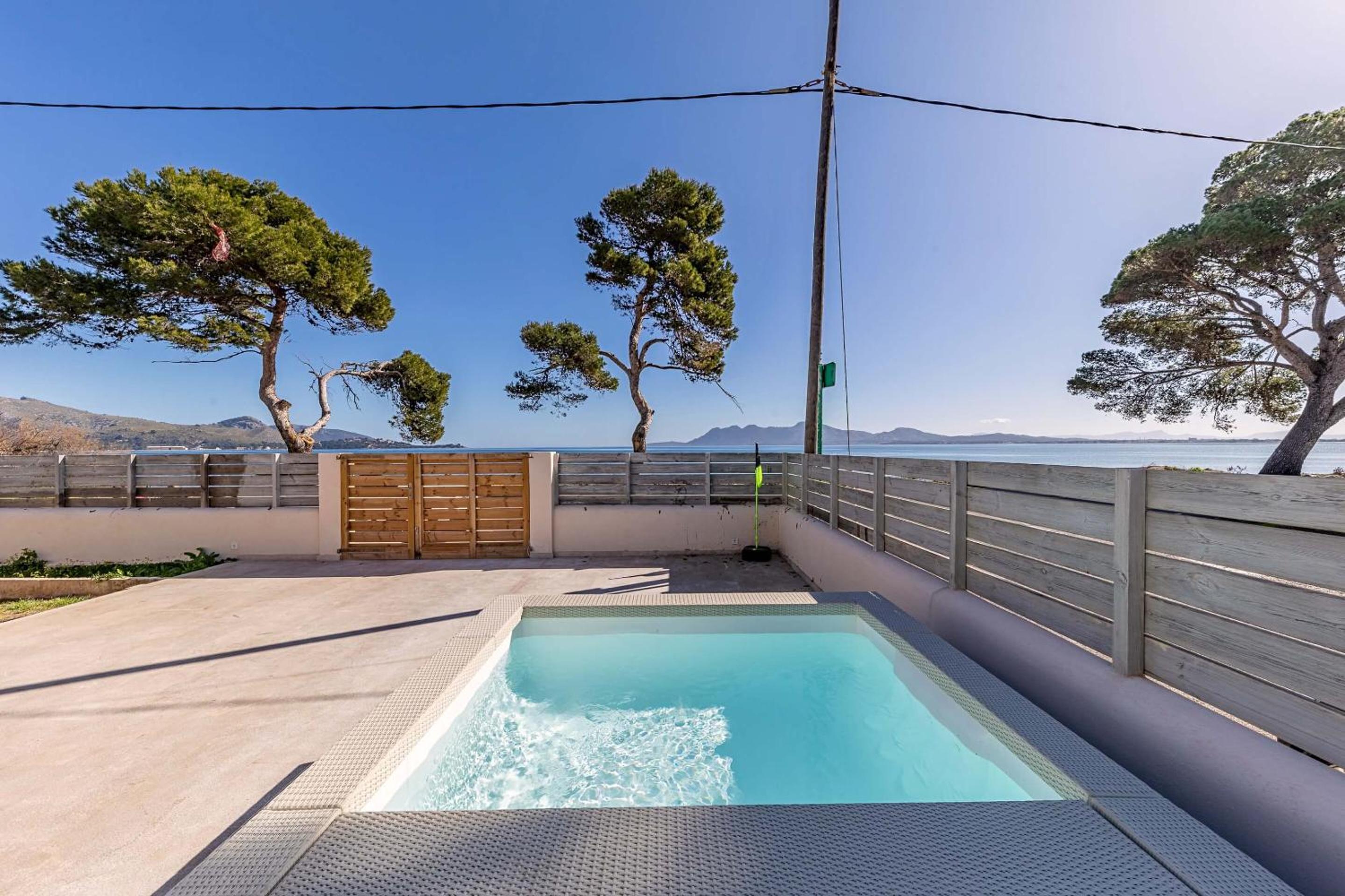 Modern Beachfront Puerto Pollensa House Located directly in front of Beach Private Pool Villa Mar i Pins