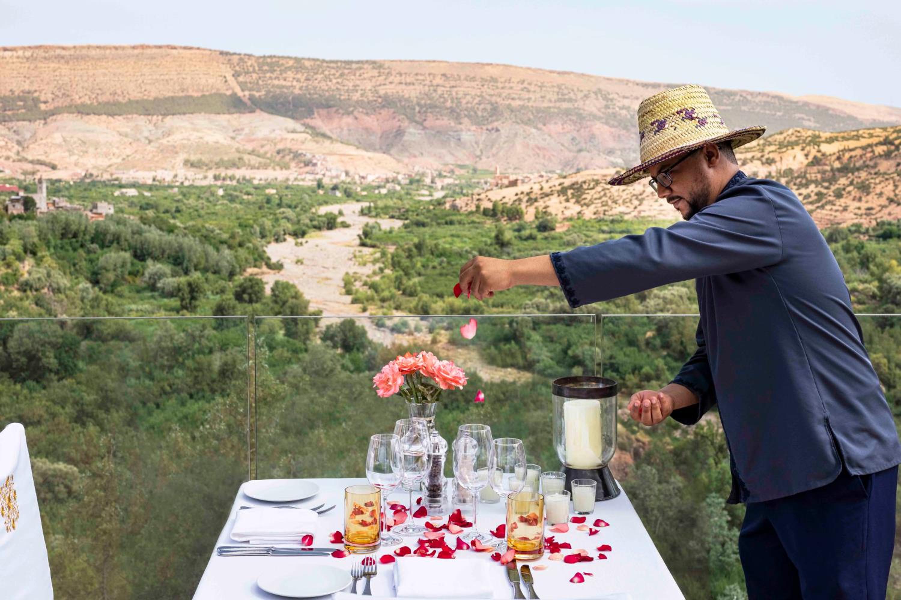 Kasbah Tamadot 24