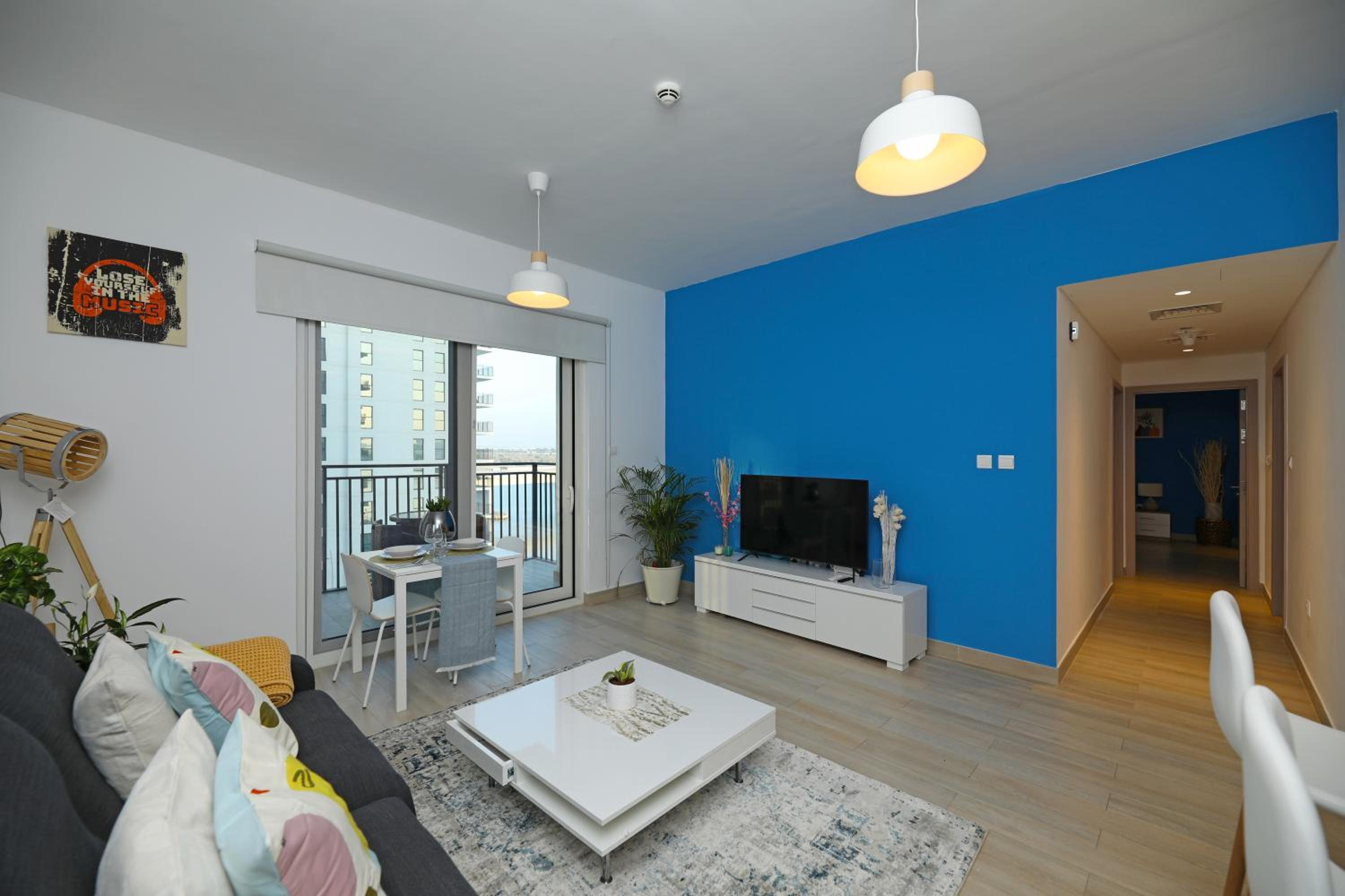 Yas Island - 2 Bedrooms, 2 toilet with shared Pool & Parking