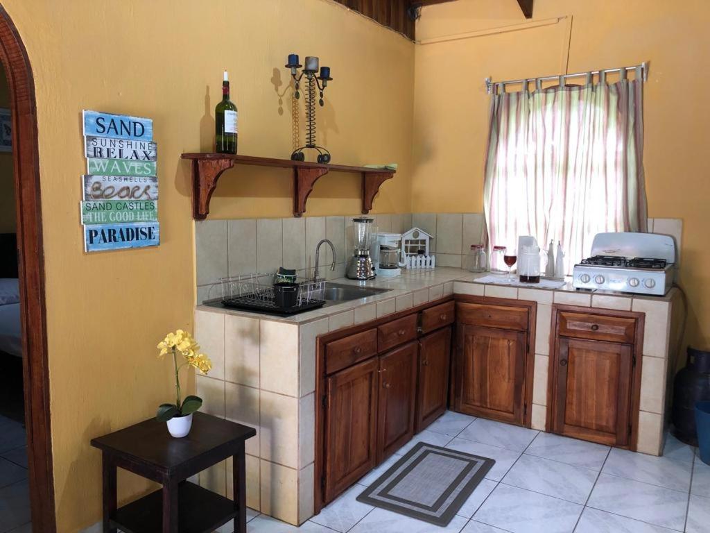 Hospedaje Colibri