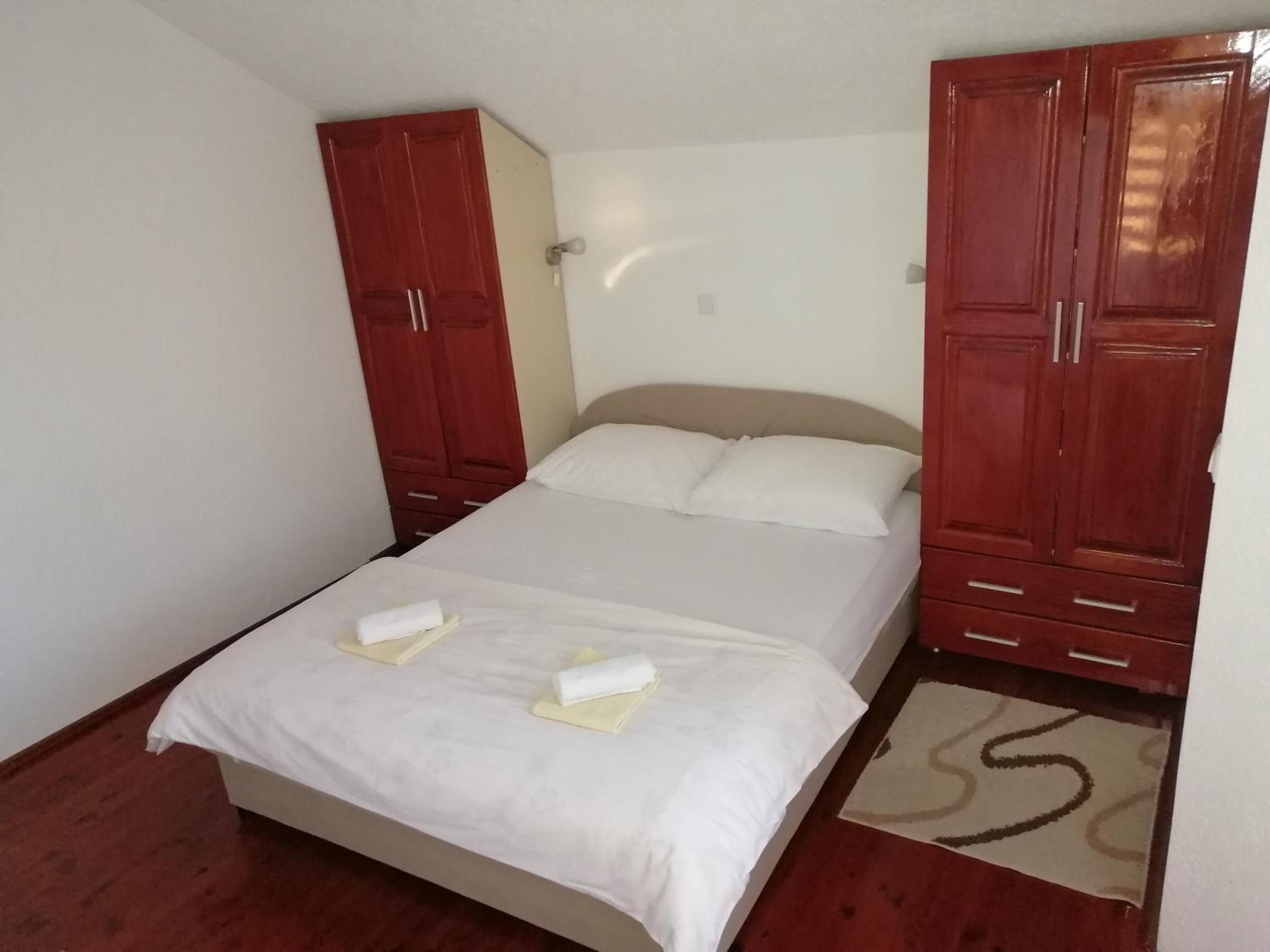 Apartman LELI