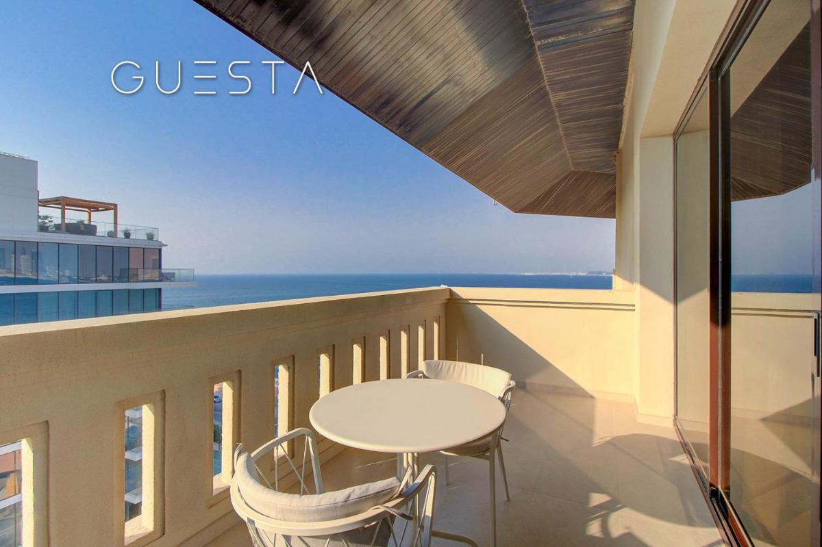 Royal Amwaj Apartments at Anantara, Palm Jumeirah, Free beach and pool access