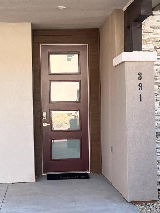 Water Canyon 4bd3Bath HotTubDeck