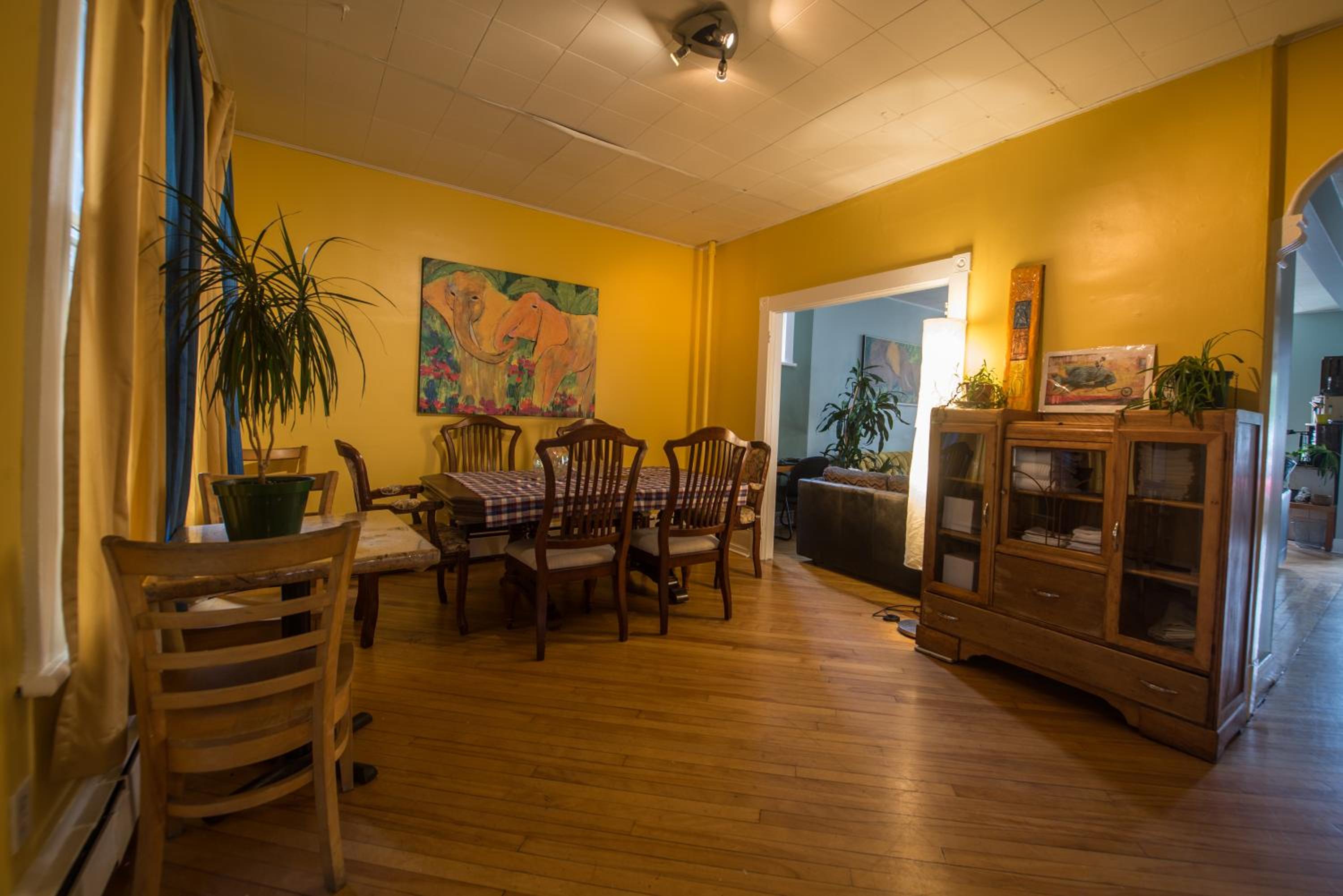 Trois-rivieres Vacations - Auberge du Monde - Property Image 22