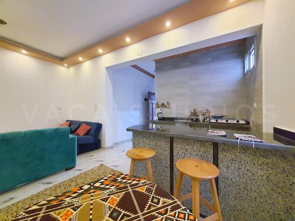 Zarnouk beach house