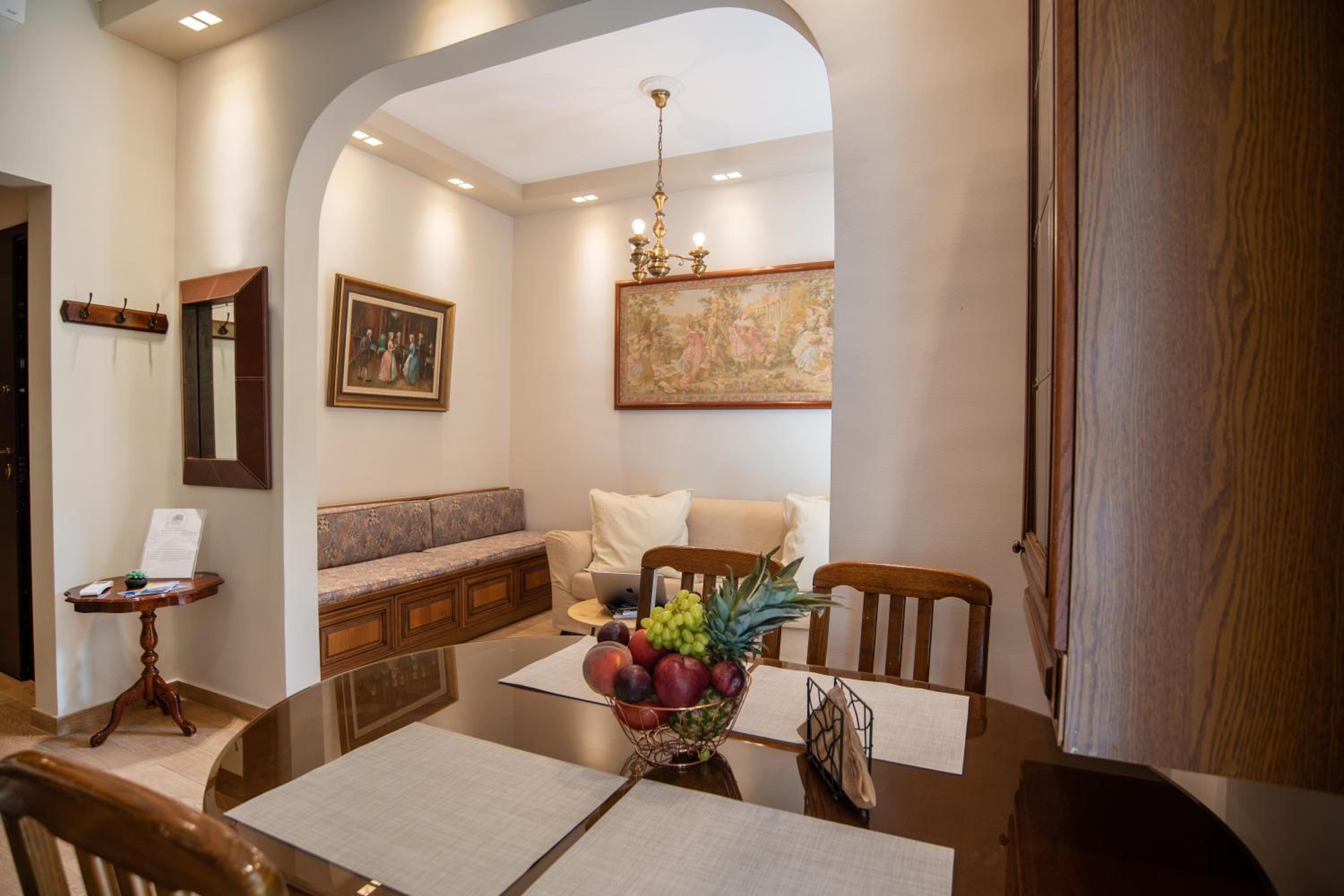 Royal Apartment