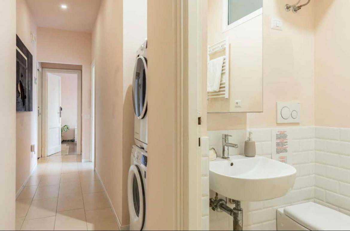 Roma private rooms