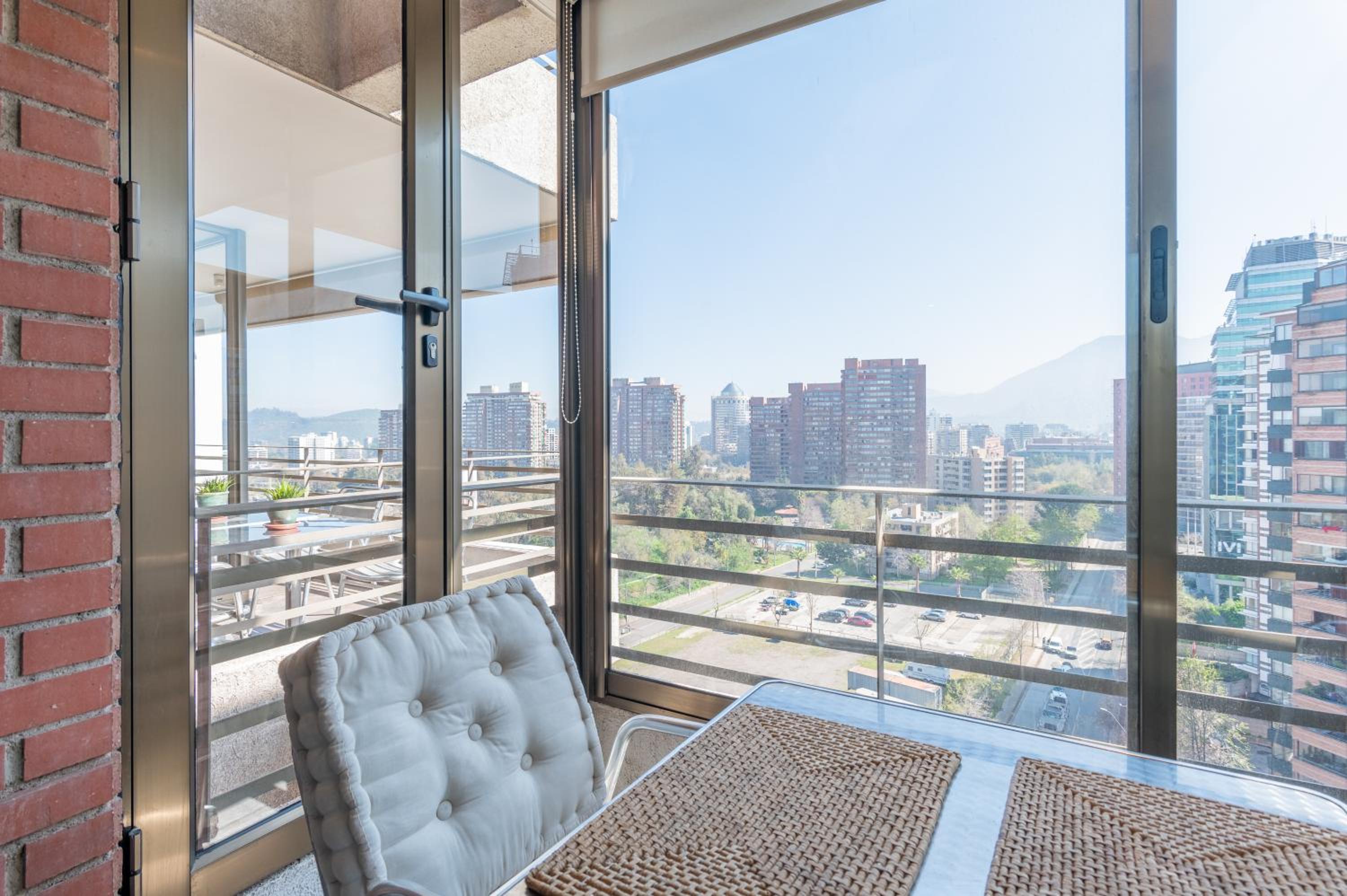 Century View 2B W/Balcony, View & Parking.