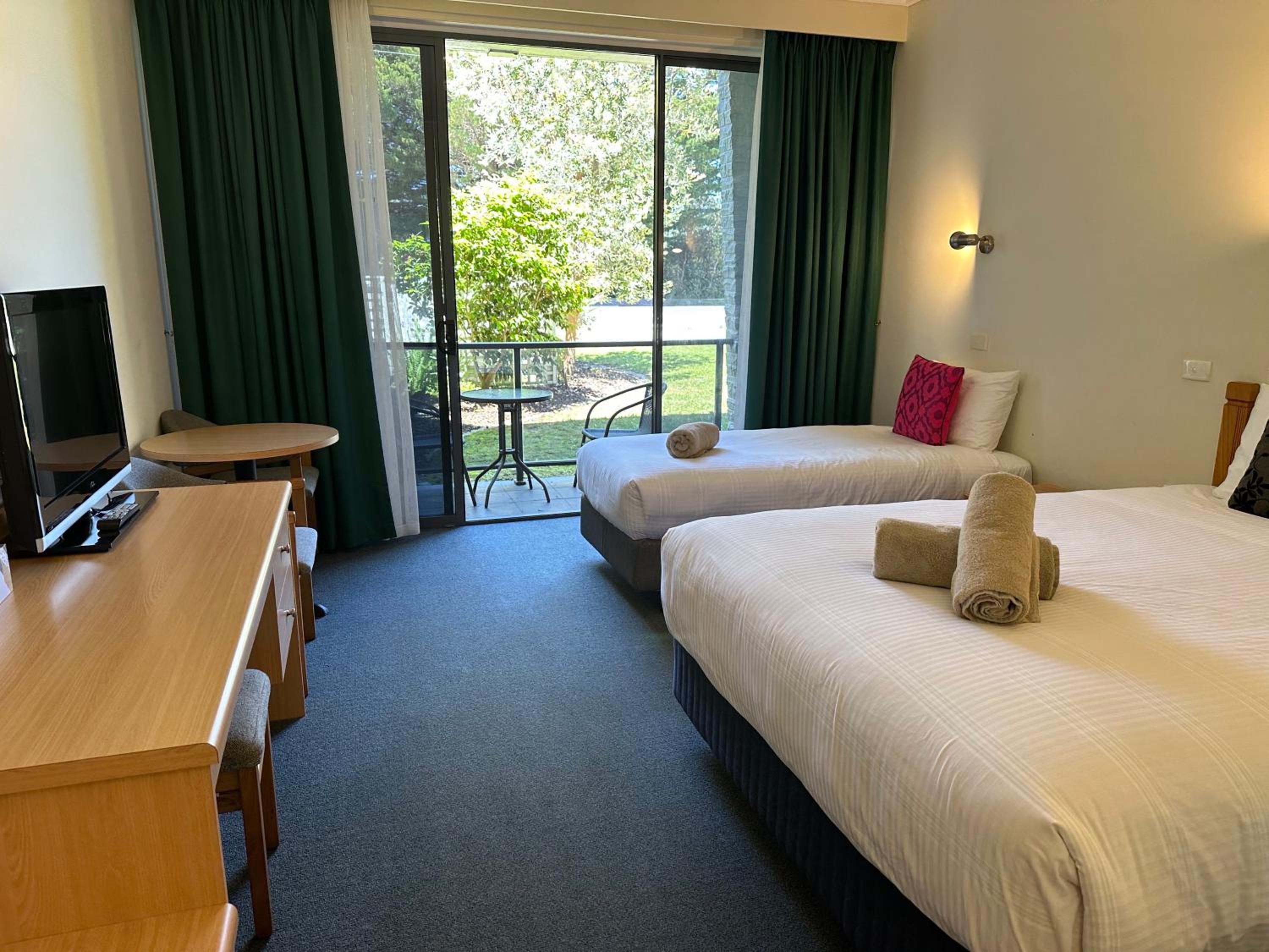 Banjo Paterson Motor Inn
