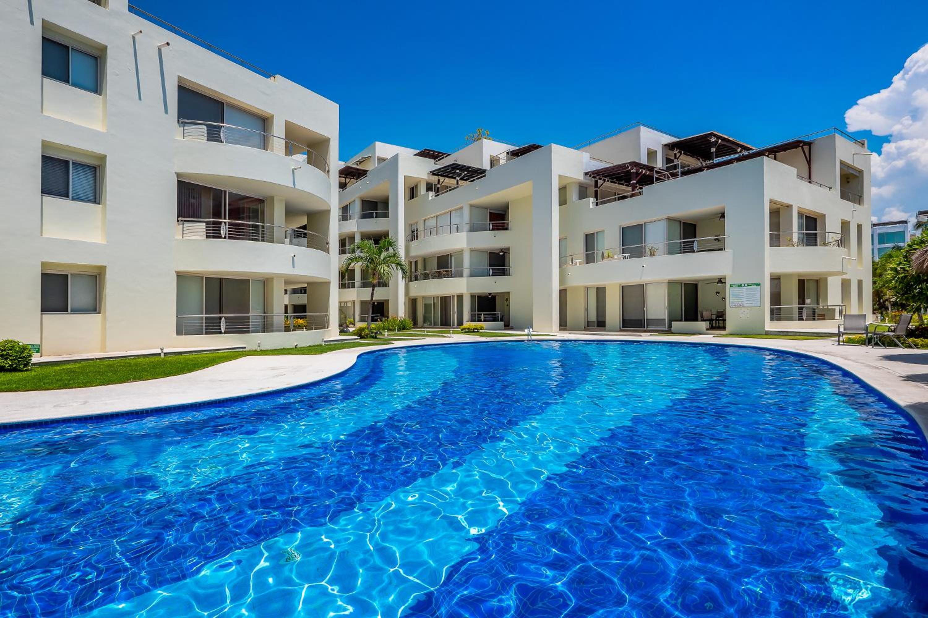 Nitta 408 PH - Property Image 4