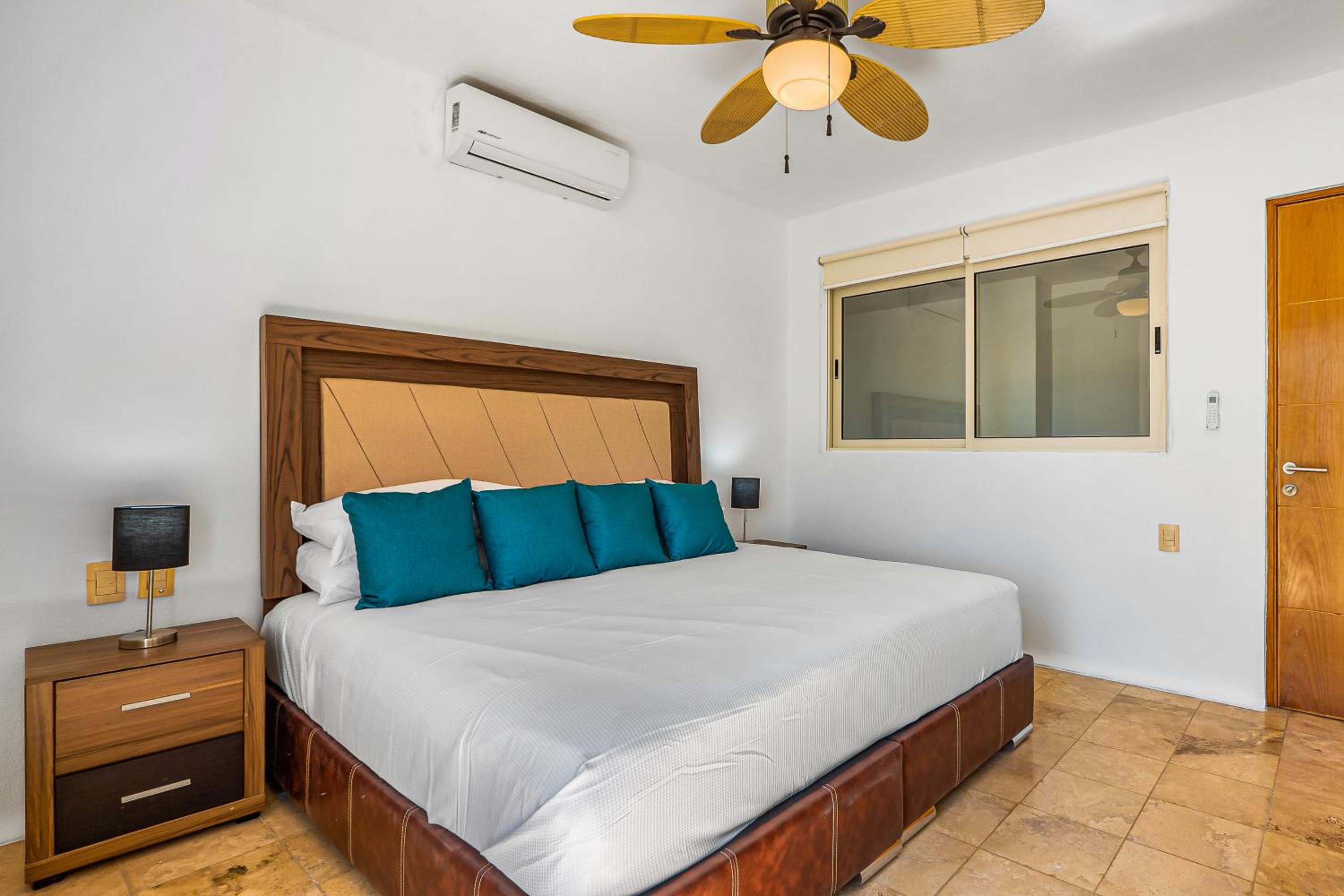 Nitta 408 PH - Property Image 18