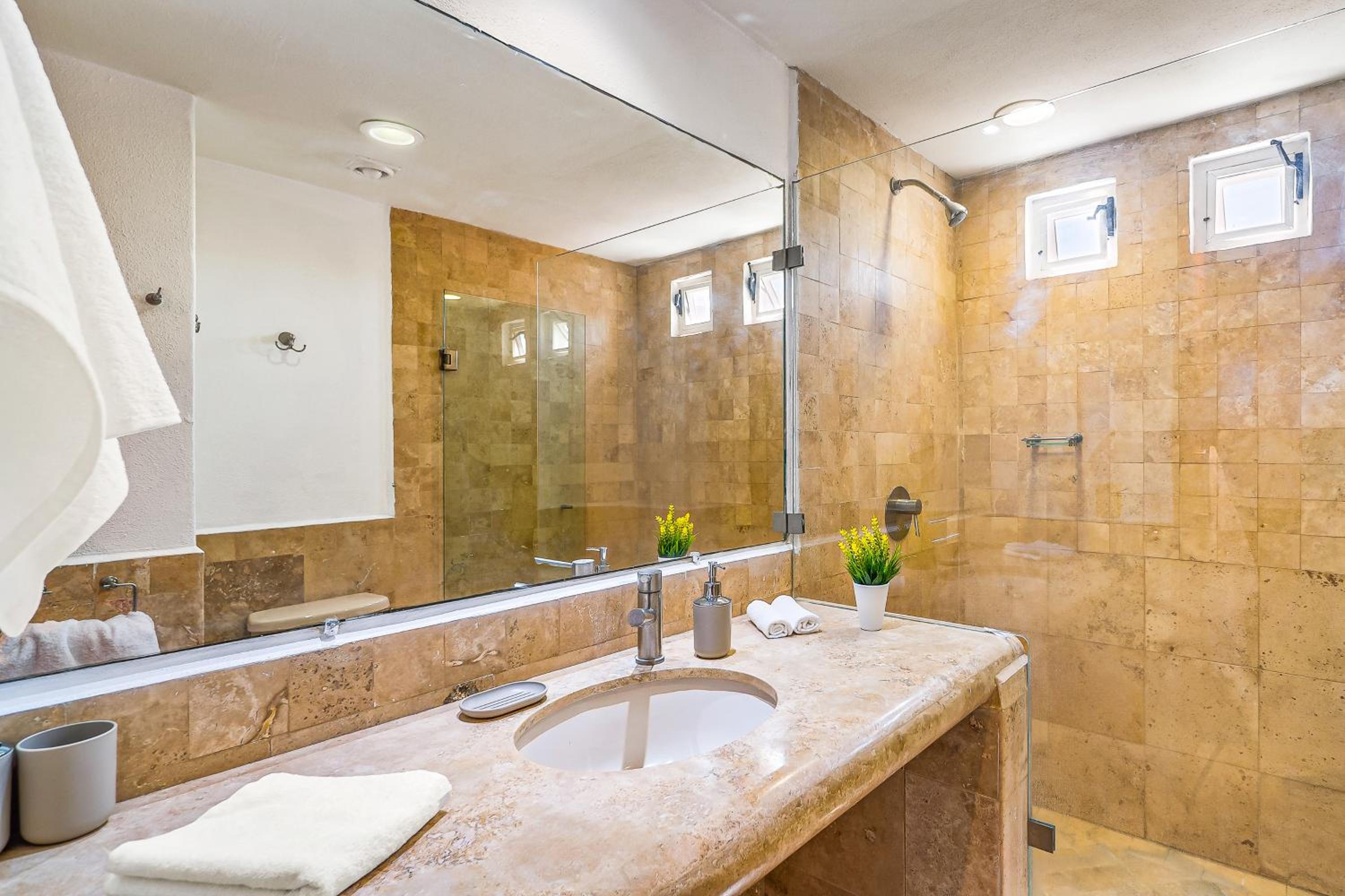 Nitta 408 PH - Property Image 16