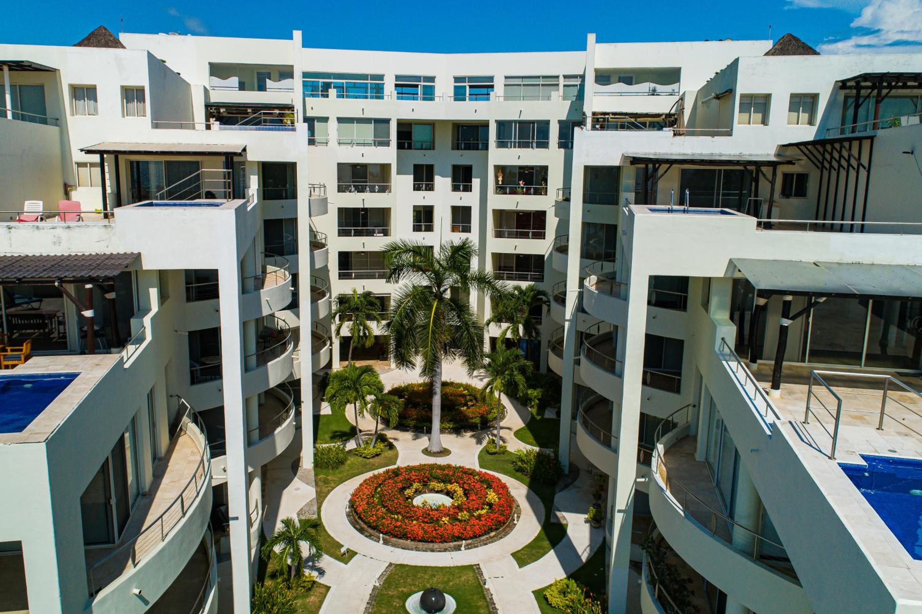 Nitta 408 PH - Property Image 3