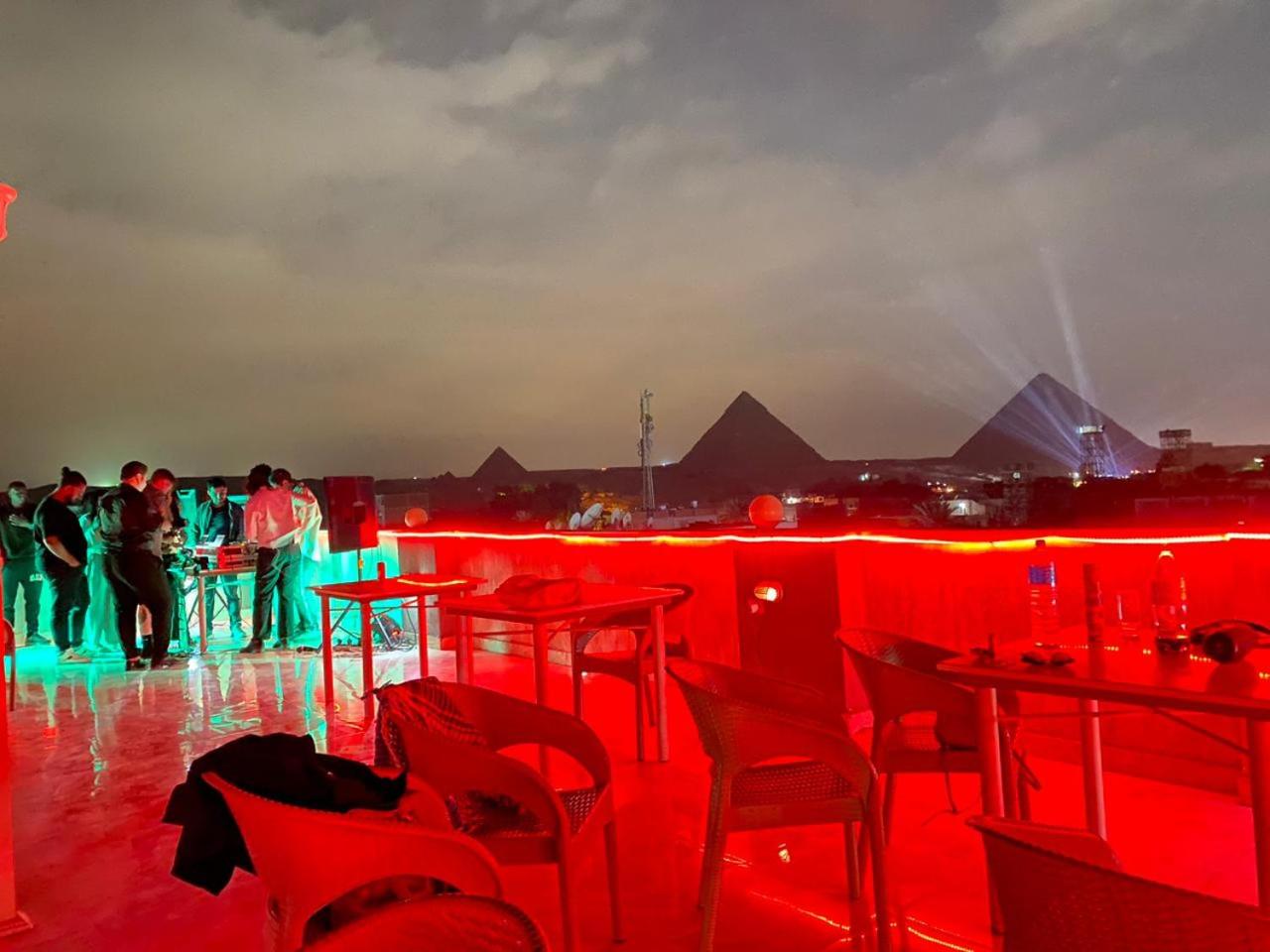 Khufu Pyramids Hotel
